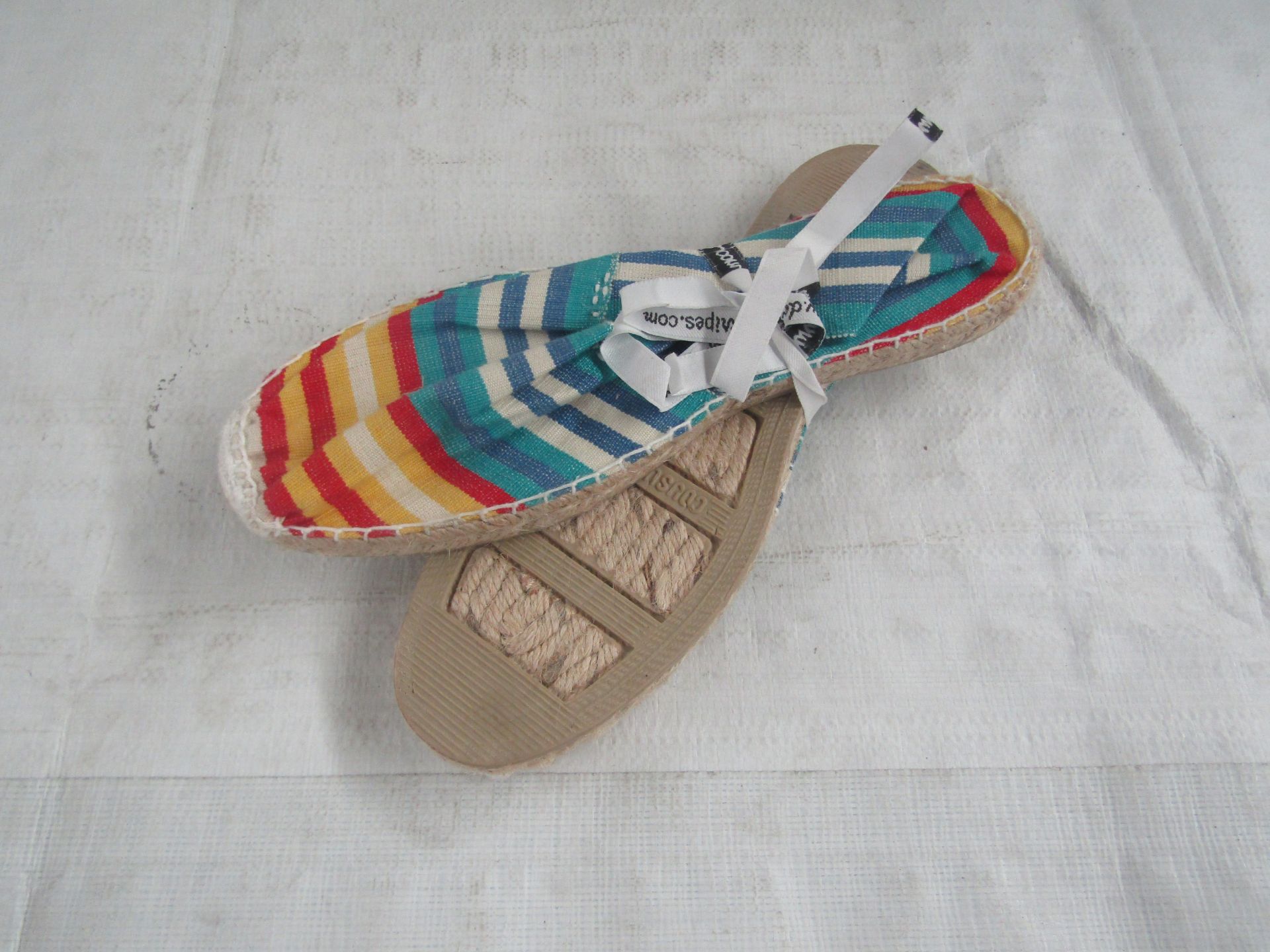 5X TheStripeCompany - Slip-On Espadrilles Shoes - See Image For Design - Size 42 - New.