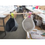 Wood Wall Rack With 2x Felt Wool Storage Baskets Light & Dark Grey - RRP ?150.00 - New. (DR871)