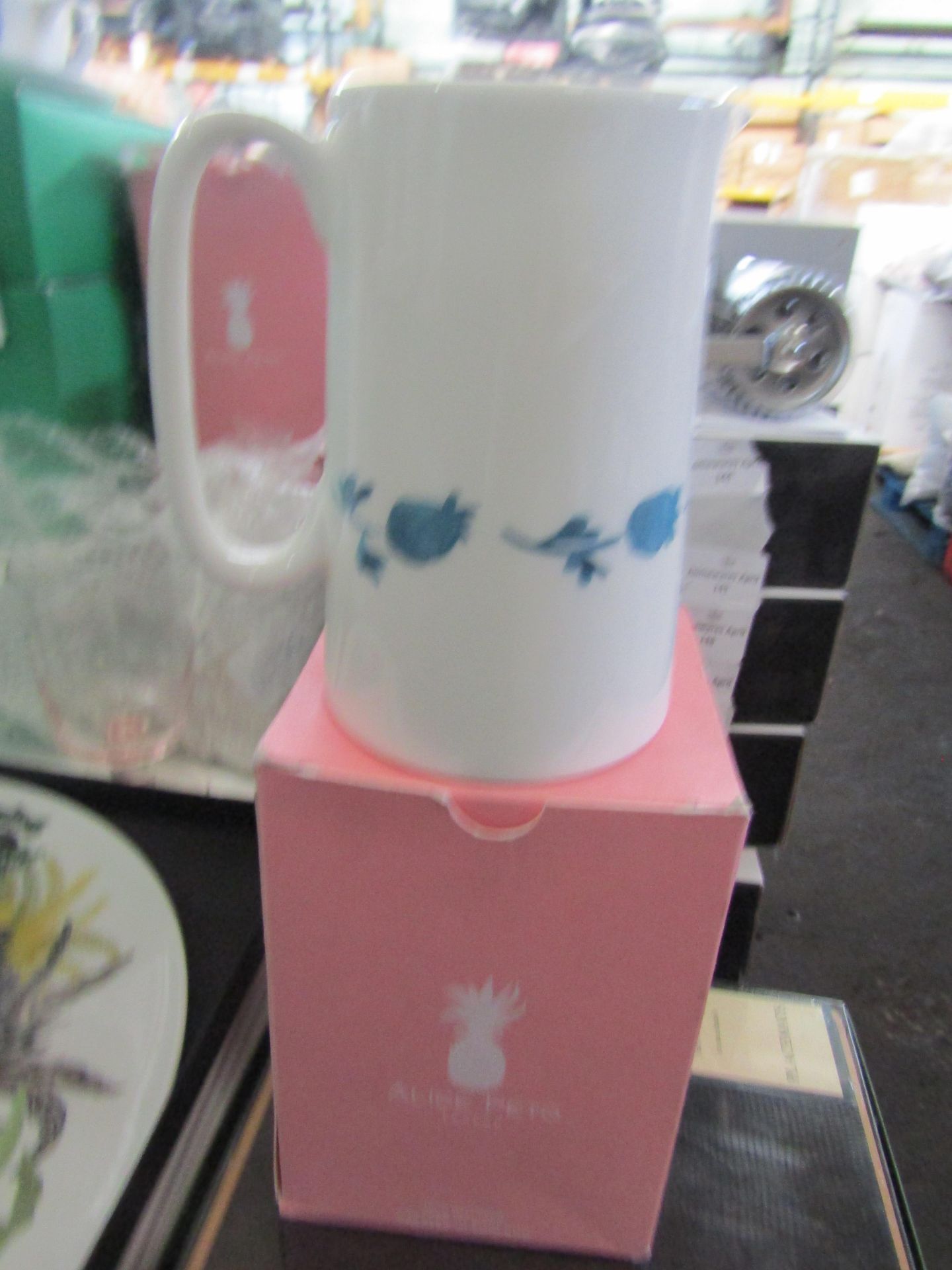 Alice Peto Rose Hip Jug 1 Pint RRP 30About the Product(s)Featuring original hand-painted rosehips - Image 2 of 2