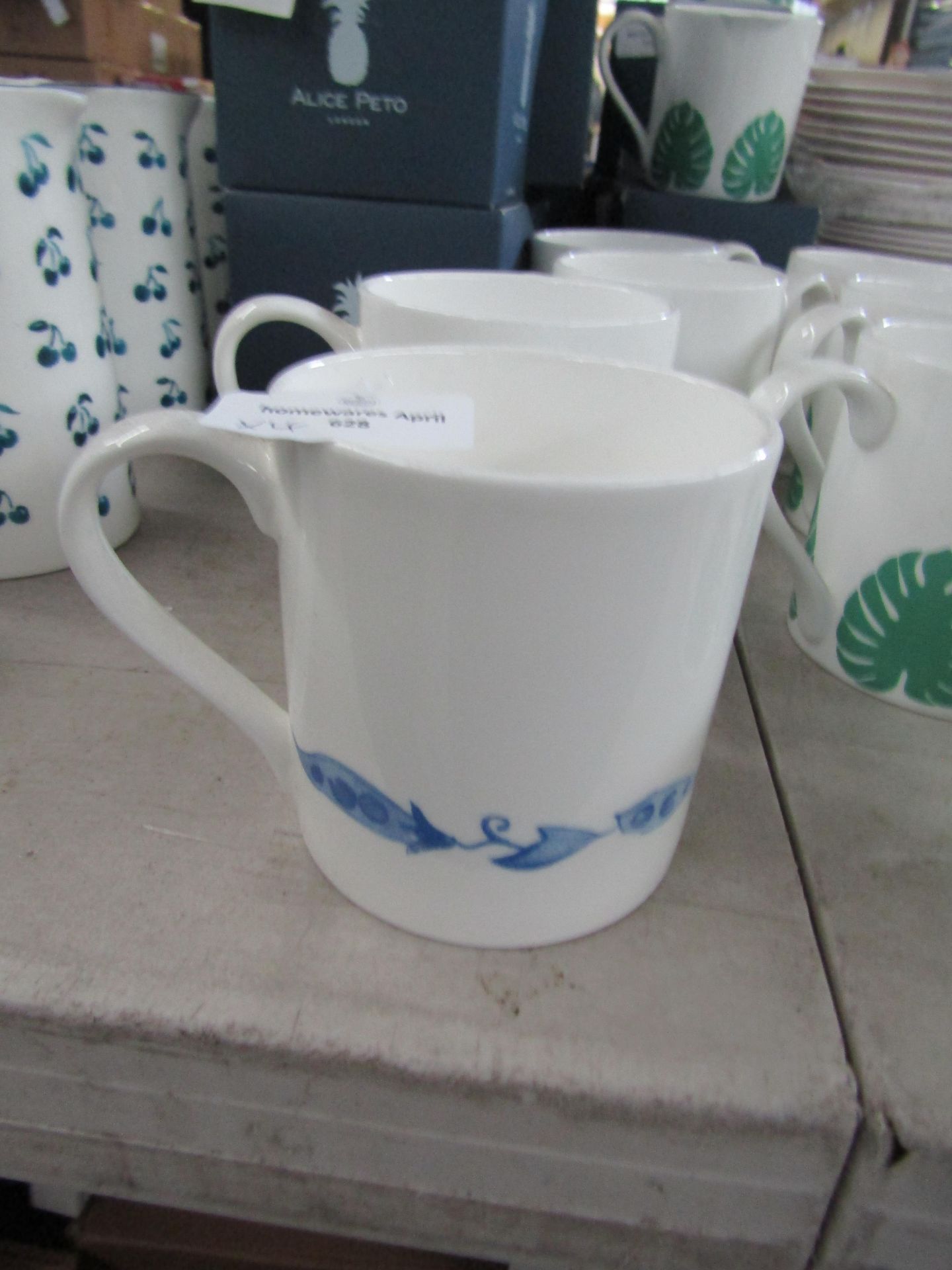Mixed Lot of 4 x Homeware Outlet Customer Returns for Repair or Upcycling - Total RRP approx 60About