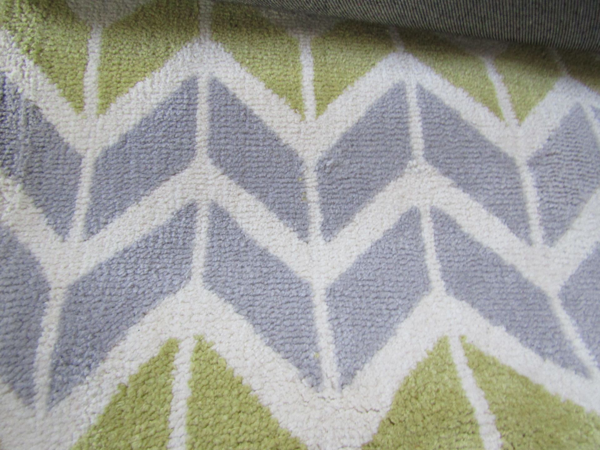 Rugstore Arlo Rug L100 X W150Cm Chevron Lemon & Grey RRP 125About the Product(s)Whether you are