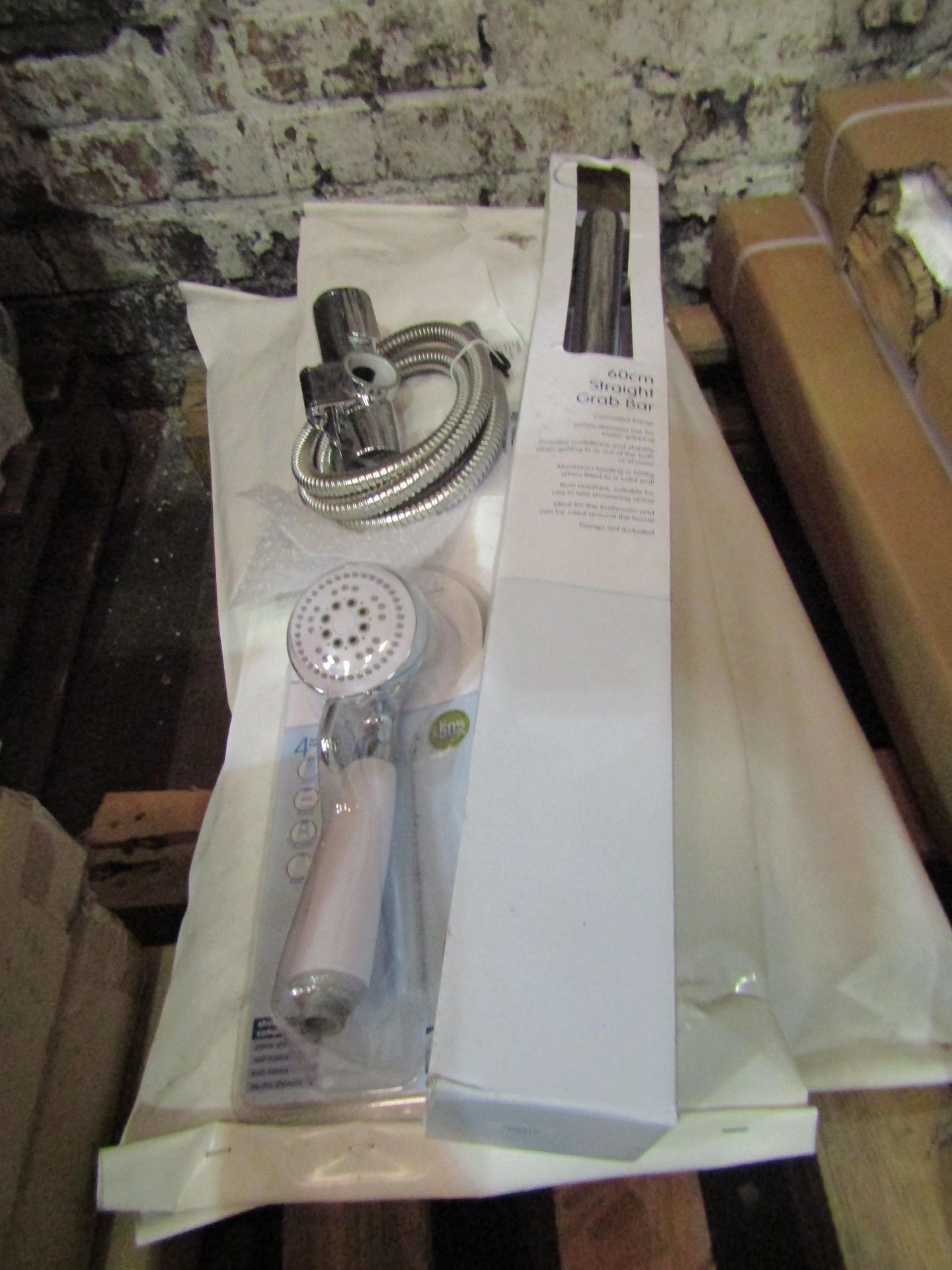 Croydex - 3-Piece Shower Set Includes ( 60cm Straight Grab Bar / Shower Head / Shower Hose ) - New.