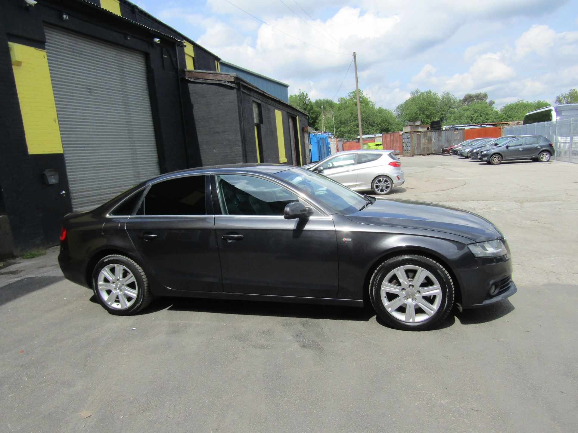 2011 Audi A4 SE TDI CVT 2.0TDI, 150,173 miles, MOT Until 14th October 2024, starts and drive, V5 - Image 2 of 15