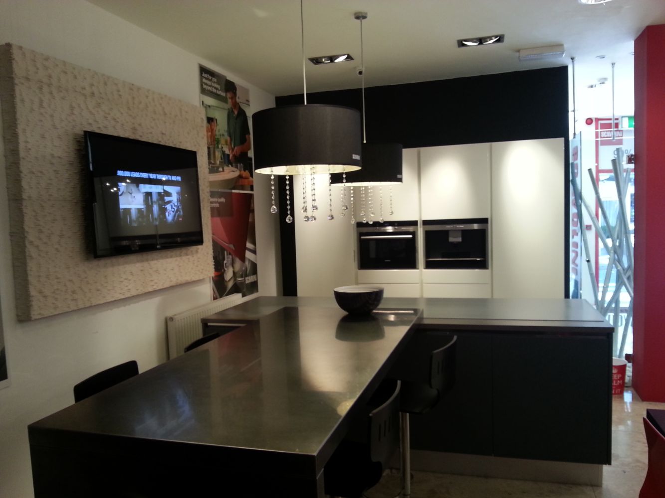Special 0% Buyers Premium Scanvolini High End Kitchen Display.