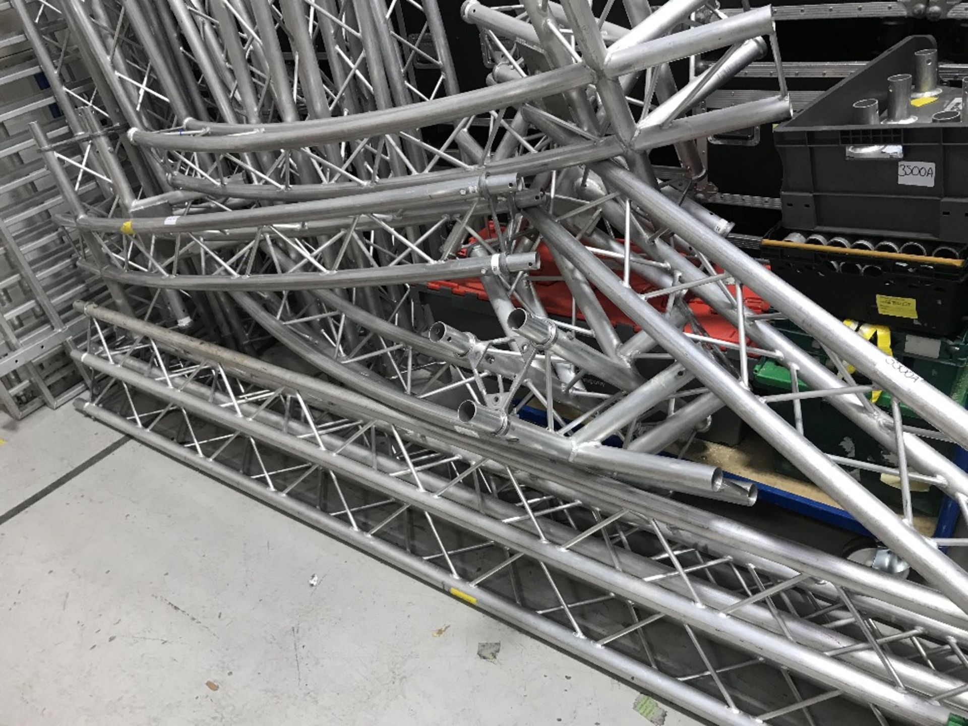 5m Truss Stage - Image 5 of 9
