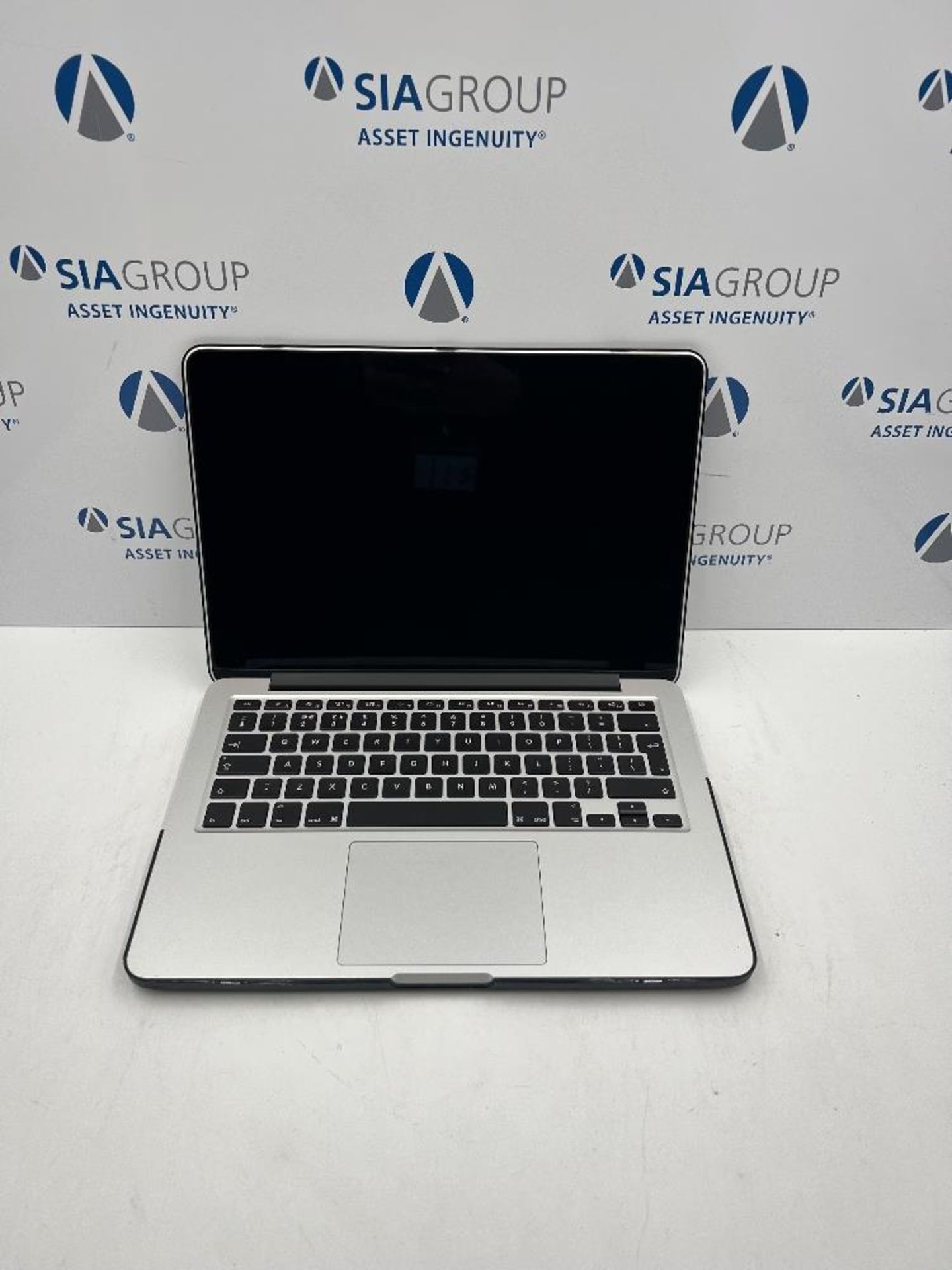 Apple 13" A1502 MacBook Pro Retina with Light Duty Peli Case