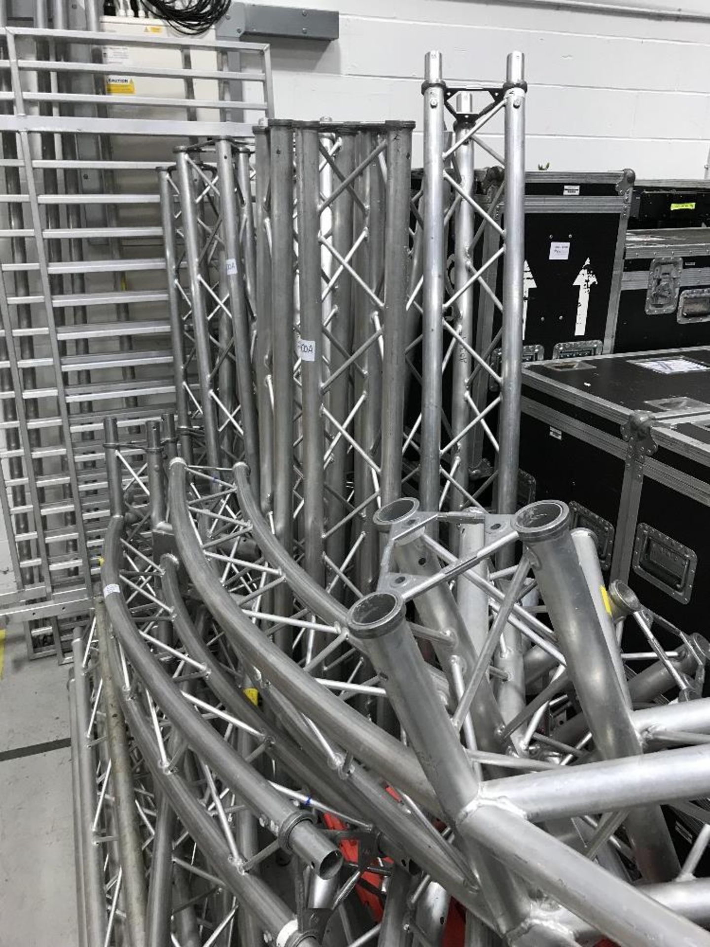 5m Truss Stage - Image 9 of 9