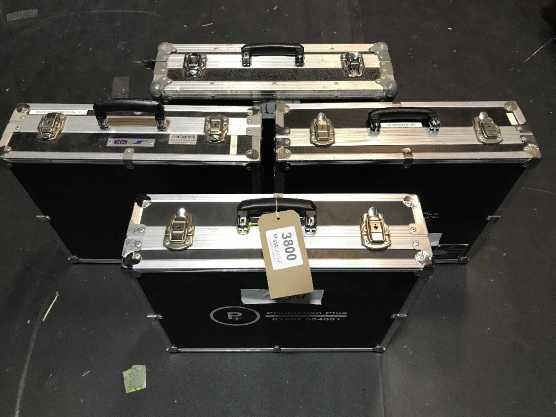 (4) Medium Empty Flight Cases