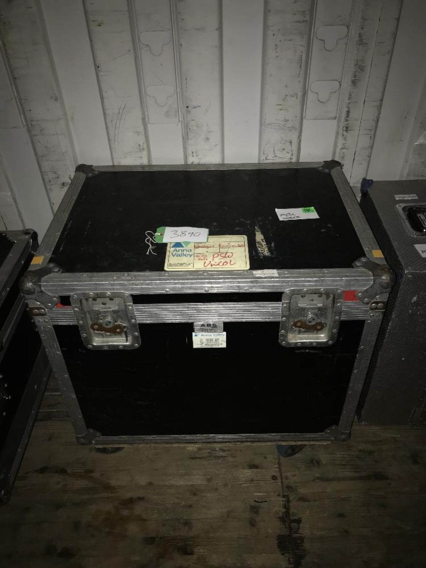 Medium Mobile Flight Case