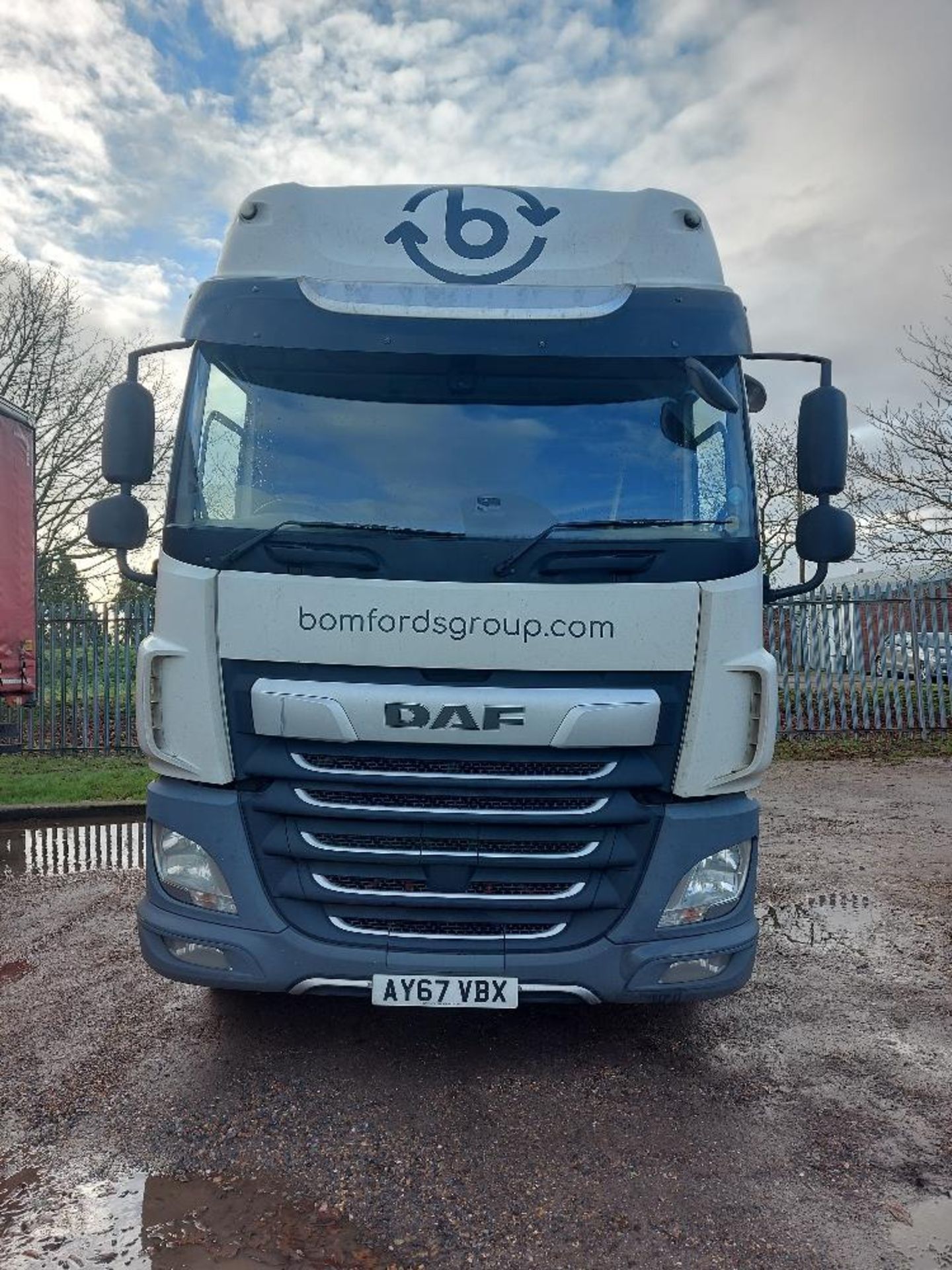 DAF CF 480 FTG Space Cab 6x2 Tractor Unit - Image 3 of 12