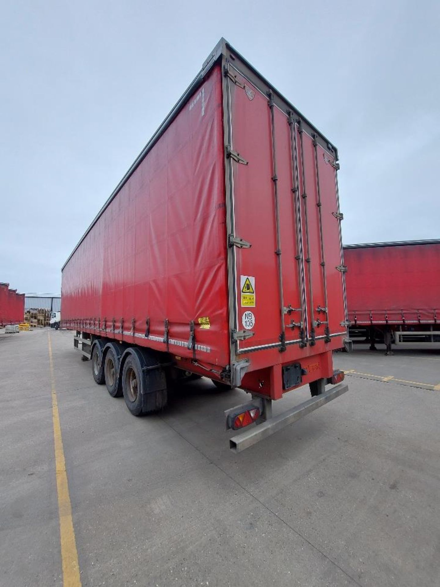 Tiger Tri-Axle 13.7m Curtain Side Trailer Unit - Image 5 of 8