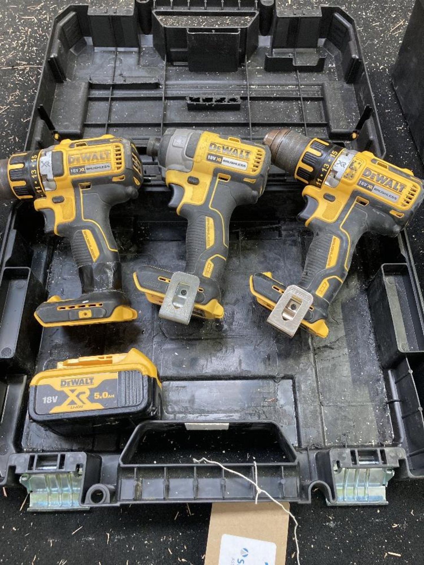 Dewalt Cordless Tool Kit to include