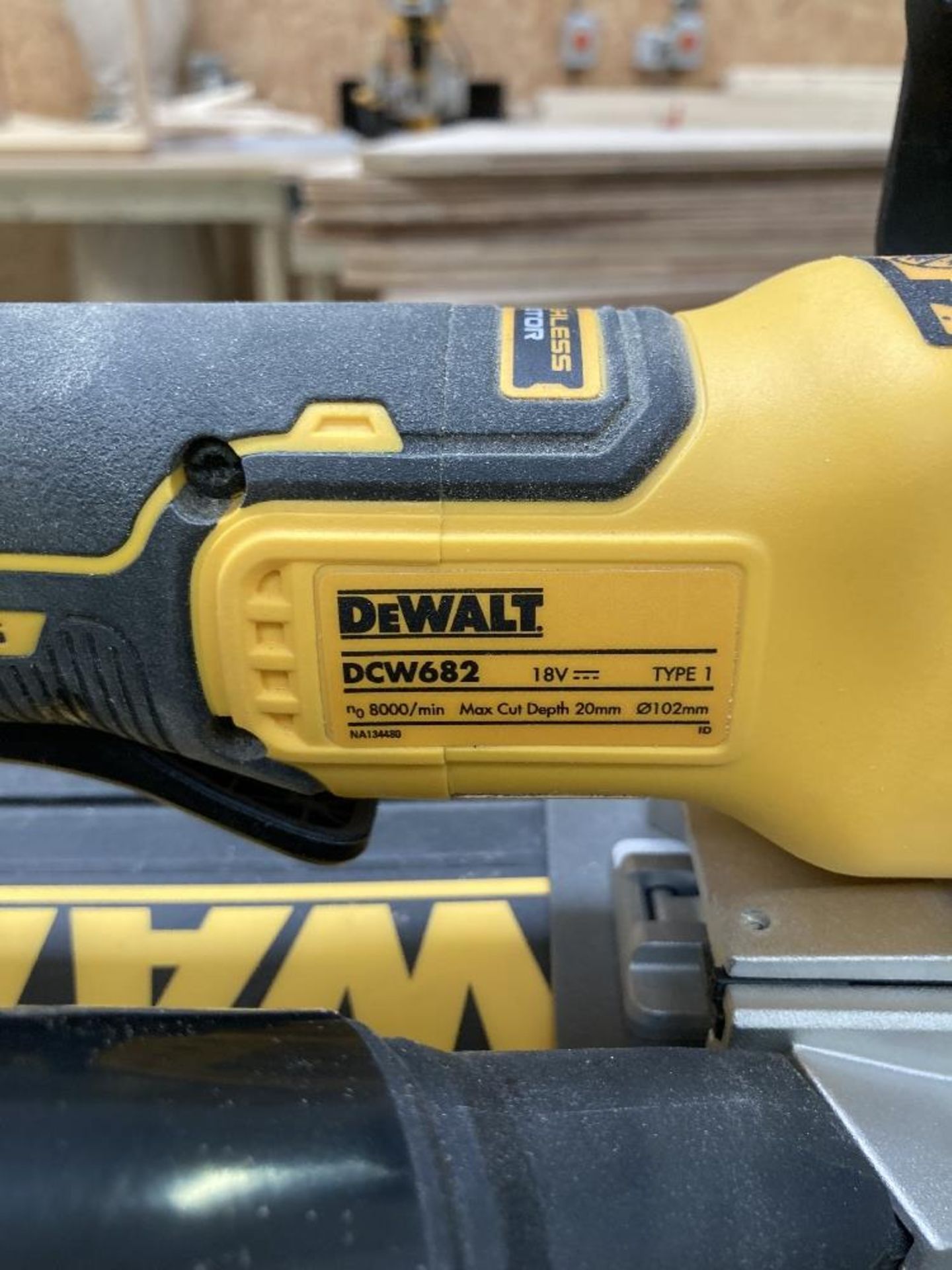 Dewalt DCW682 Plate Joiner Kit & Heavy Duty Case - Image 5 of 8