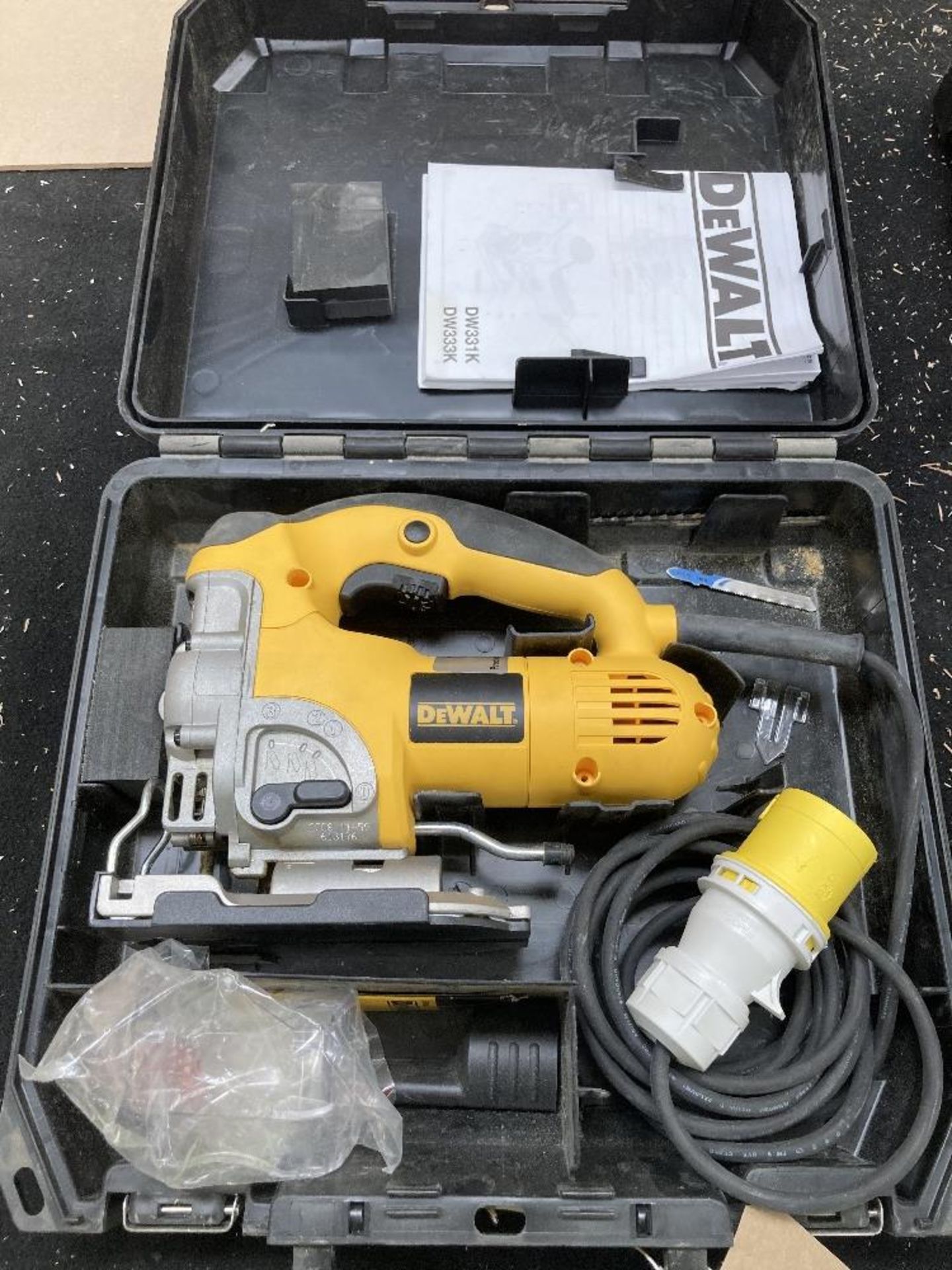 Dewalt DW331K-LX 110V Electric Jigsaw & Heavy Duty Case - Image 7 of 8