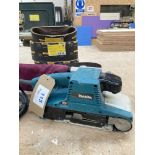 Makita 100x610mm 240v Planer Complete with Spare Sanding Belts