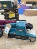 Makita 100x610mm 240v Planer Complete with Spare Sanding Belts