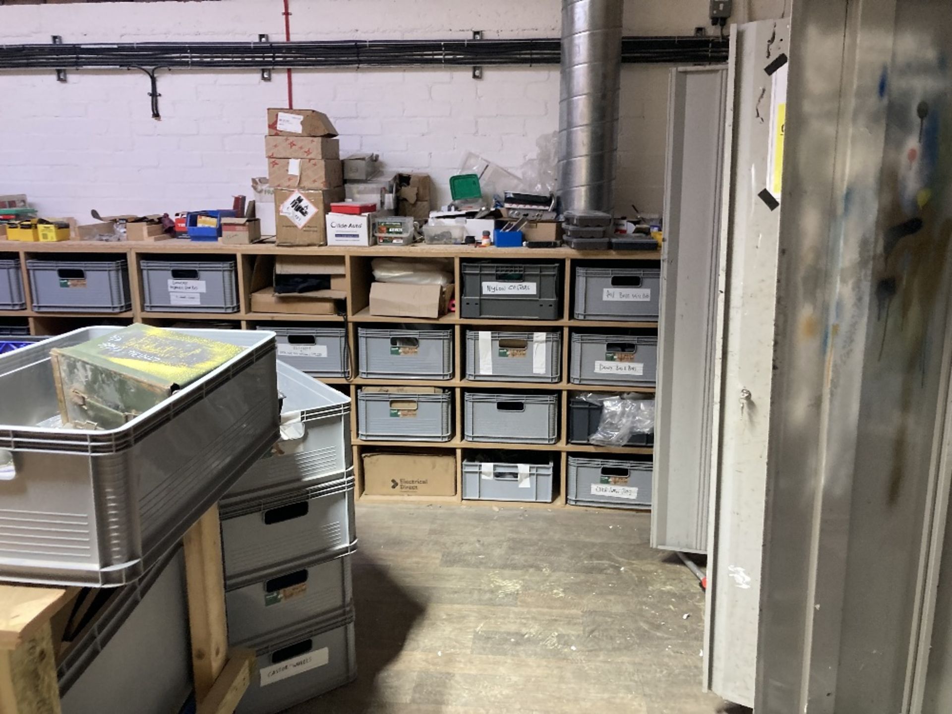 Quantity of Tool Room to include - Image 3 of 27
