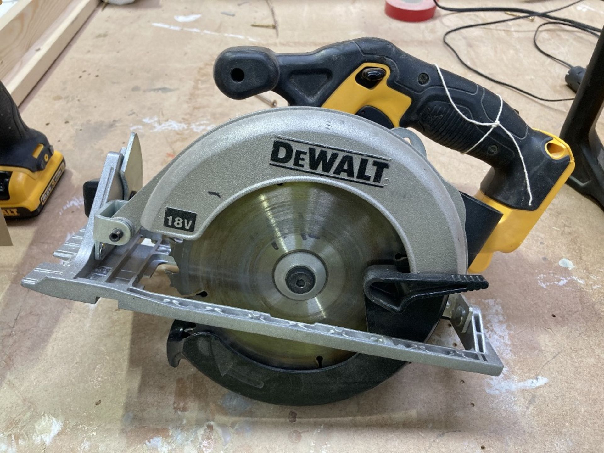 Dewalt DCD716 10.8v Hammer Drill & Dewalt DCS391 Circular Saw - Image 6 of 10