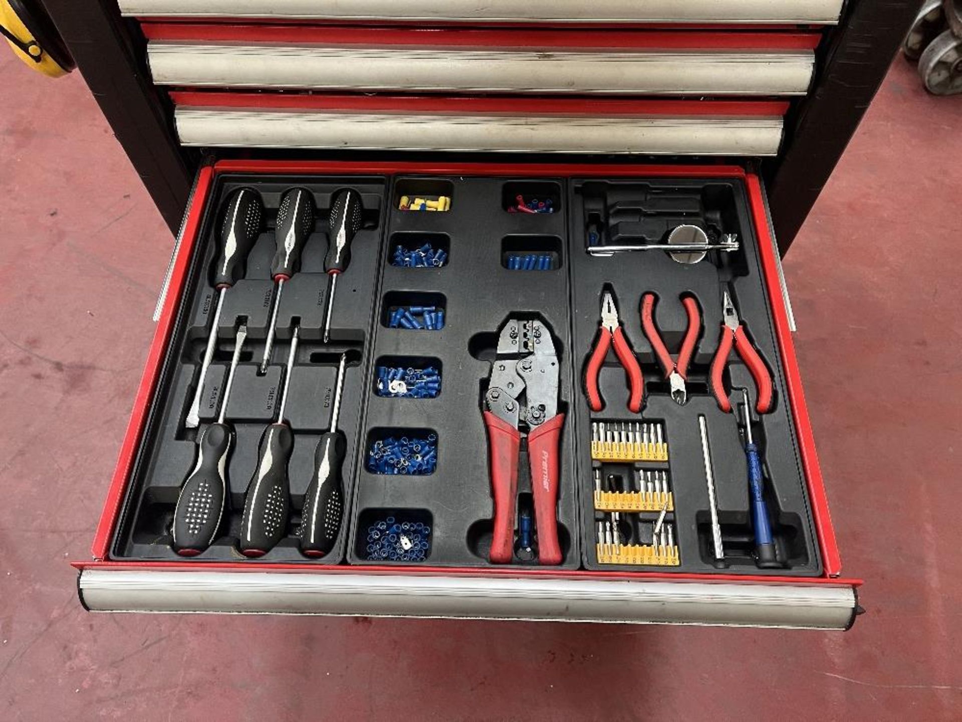 Mobile 8 drawer tool cabinets with contents - Bild 8 aus 11