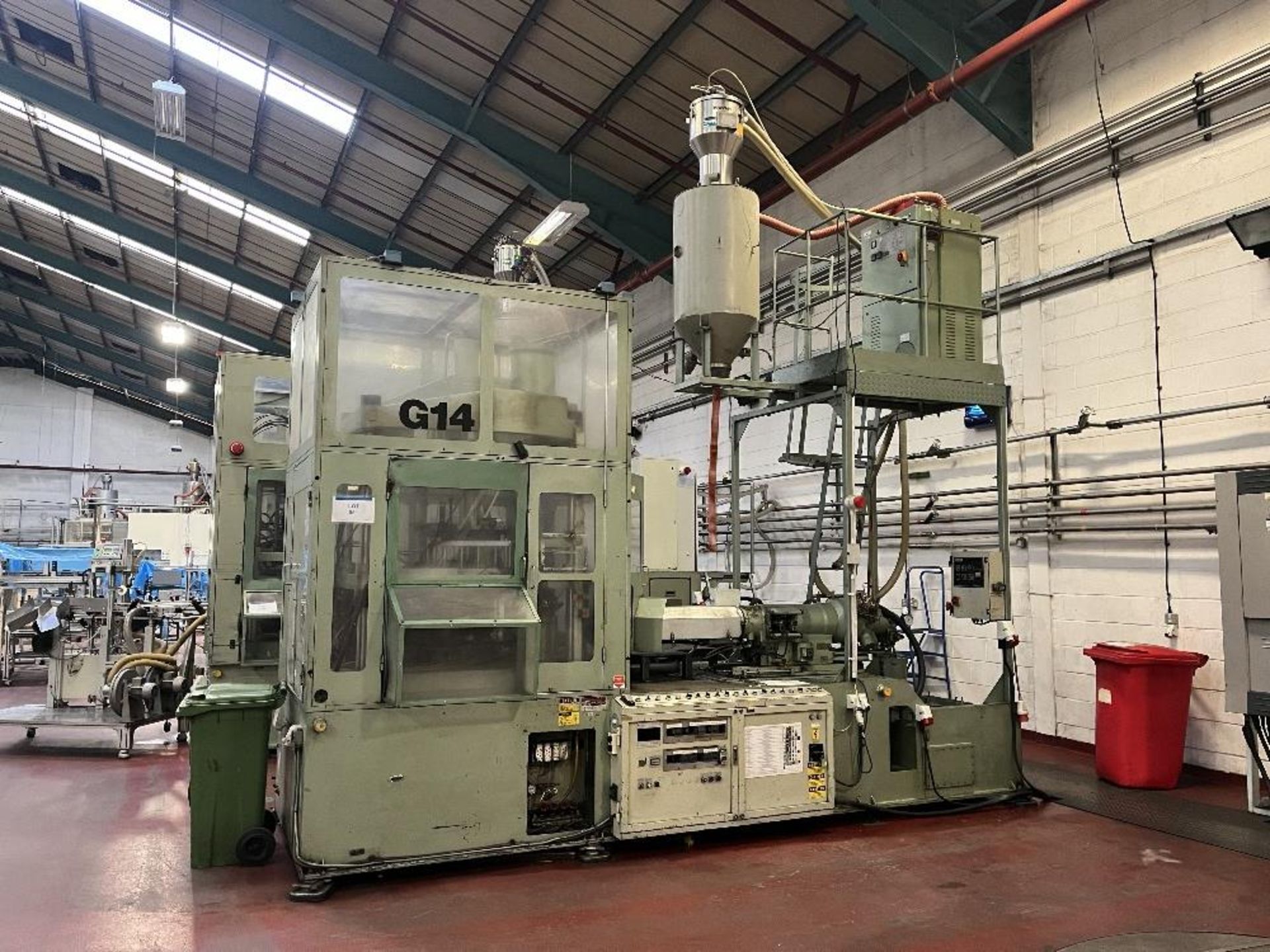 AOKI type SBIII 250LS-50 blow moulding machine - Image 2 of 17