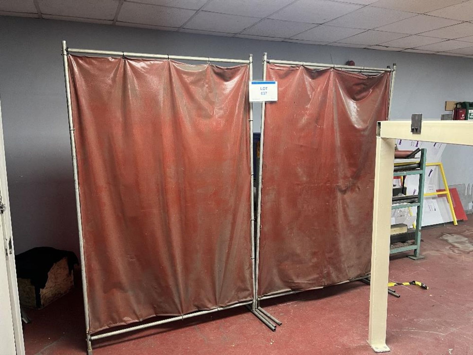 (3) welding screens