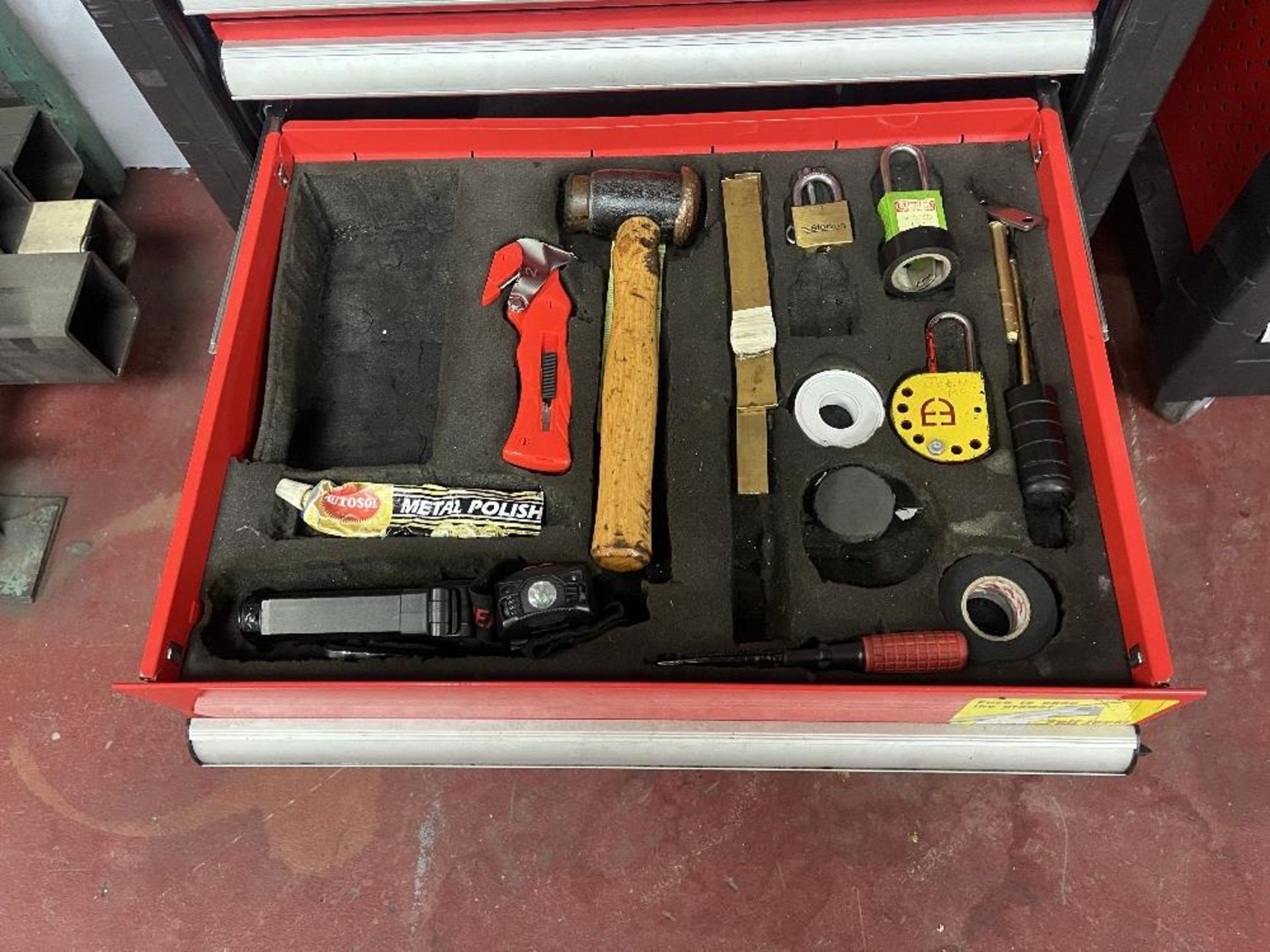 Mobile eight drawer tool cabinet with contents - Image 10 of 11