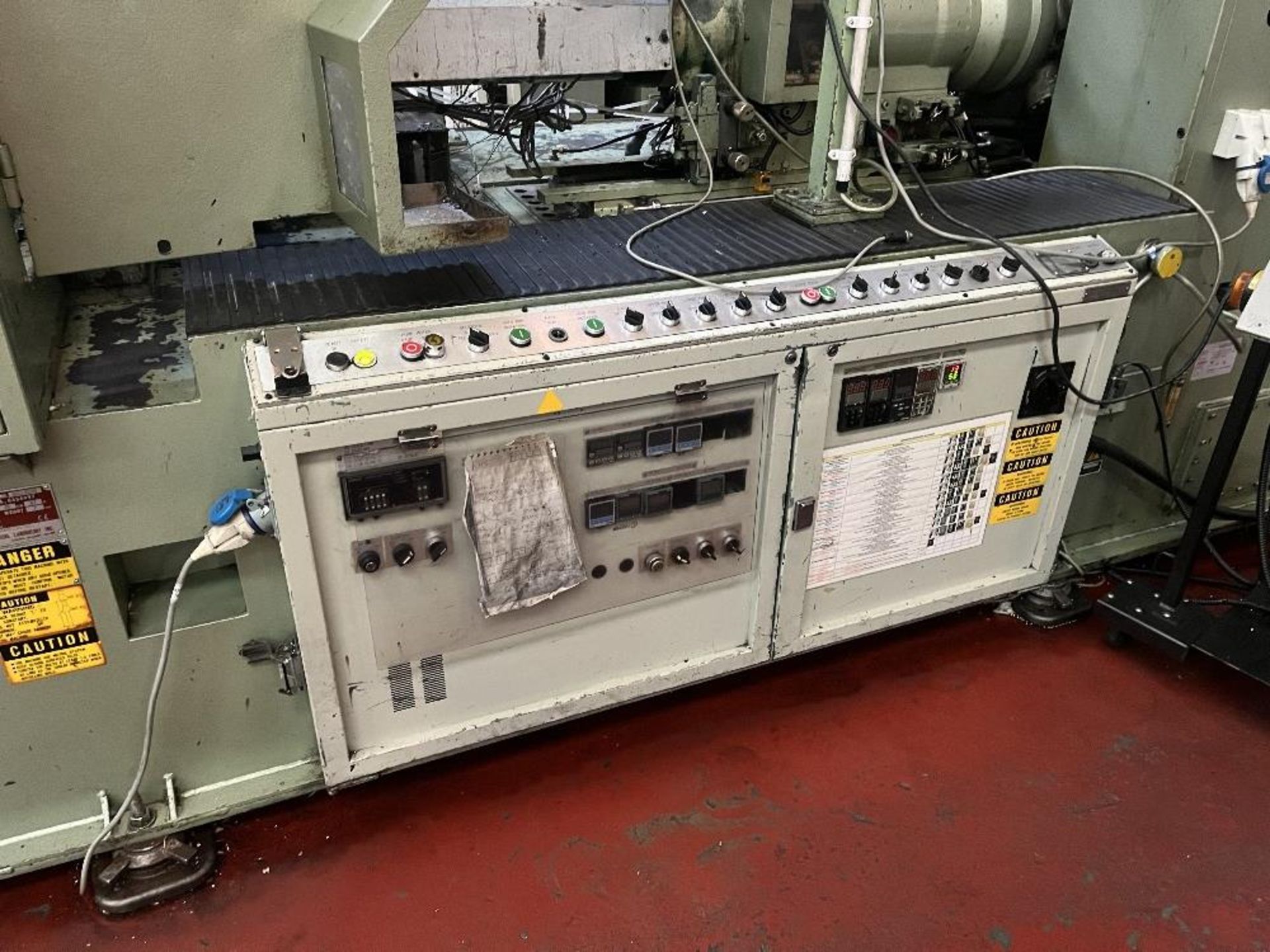 AOKI type SBIII-250LL-50 blow moulding machine - Image 9 of 21