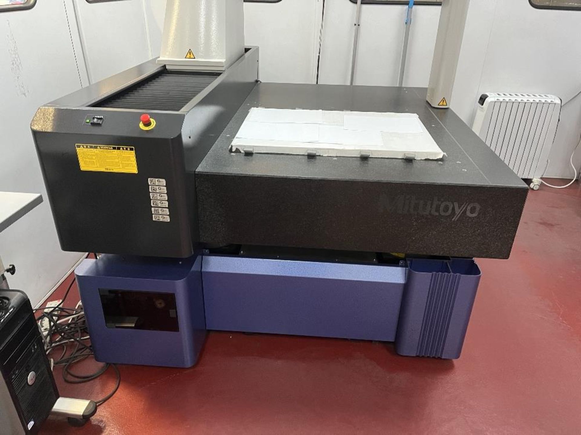 MITUTOYO microcord crysta-apex coordinate measuring machine - Image 4 of 12