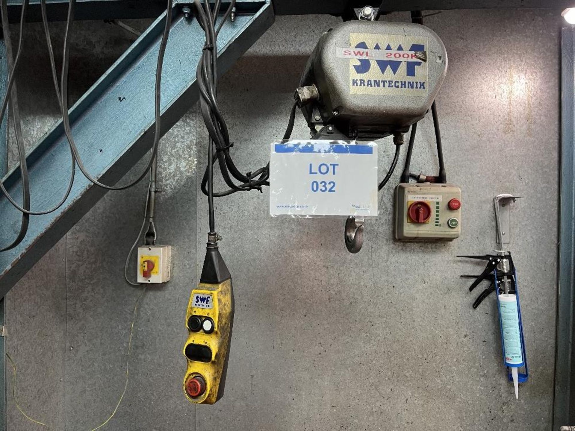 Krantechnik 200kg swl hoist with pendant control - Bild 5 aus 5