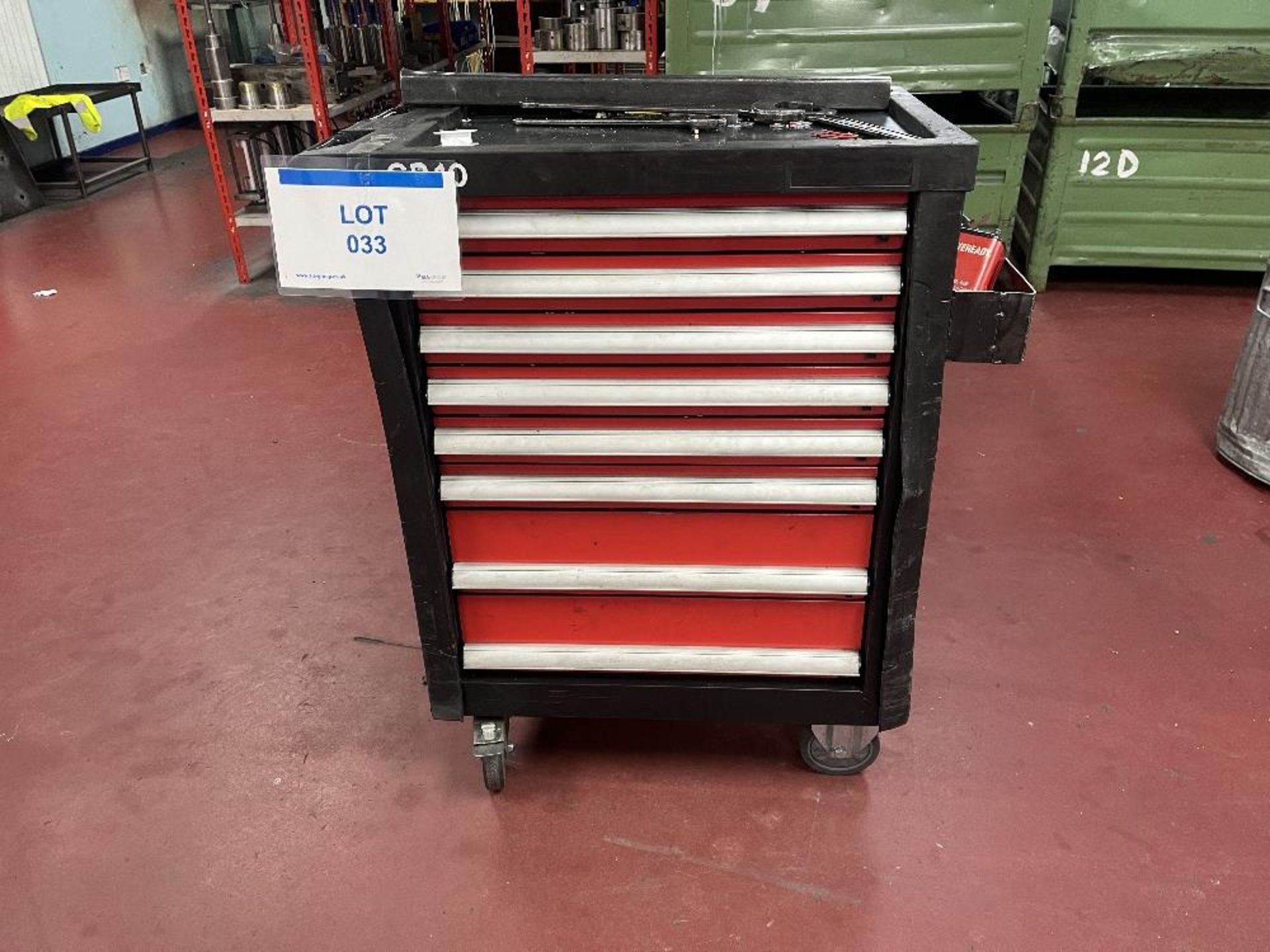 Mobile 8 drawertool cabinet