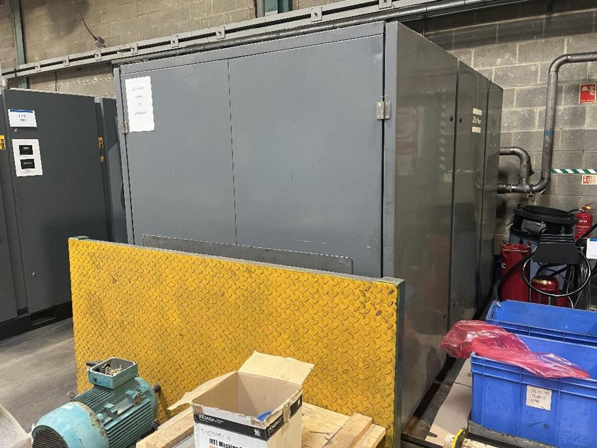 Atlas Copco GA 13.2 VSD compressor air centre - Bild 8 aus 10