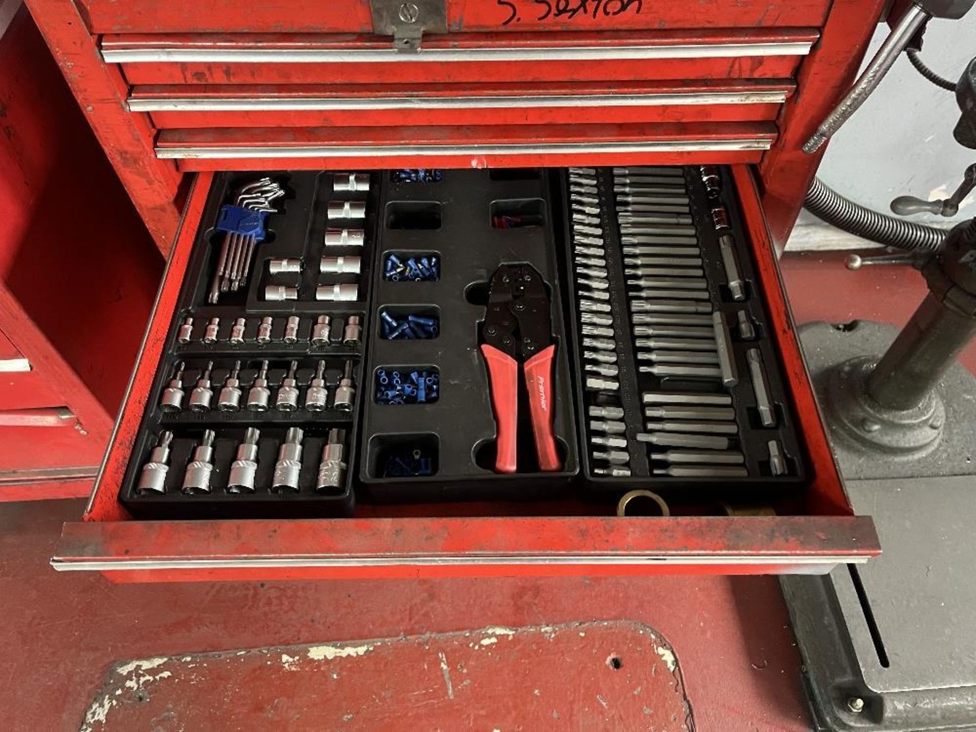 Mobile eight drawer tool cabinet with contents - Image 7 of 10