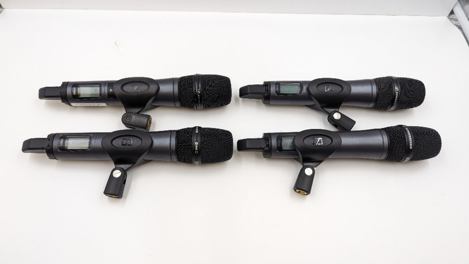 (4) Sennheiser EW300 G3 Handheld Microphones with (2) E835 Spare Capsules & (1) 945 Spare Capsule - Image 4 of 5