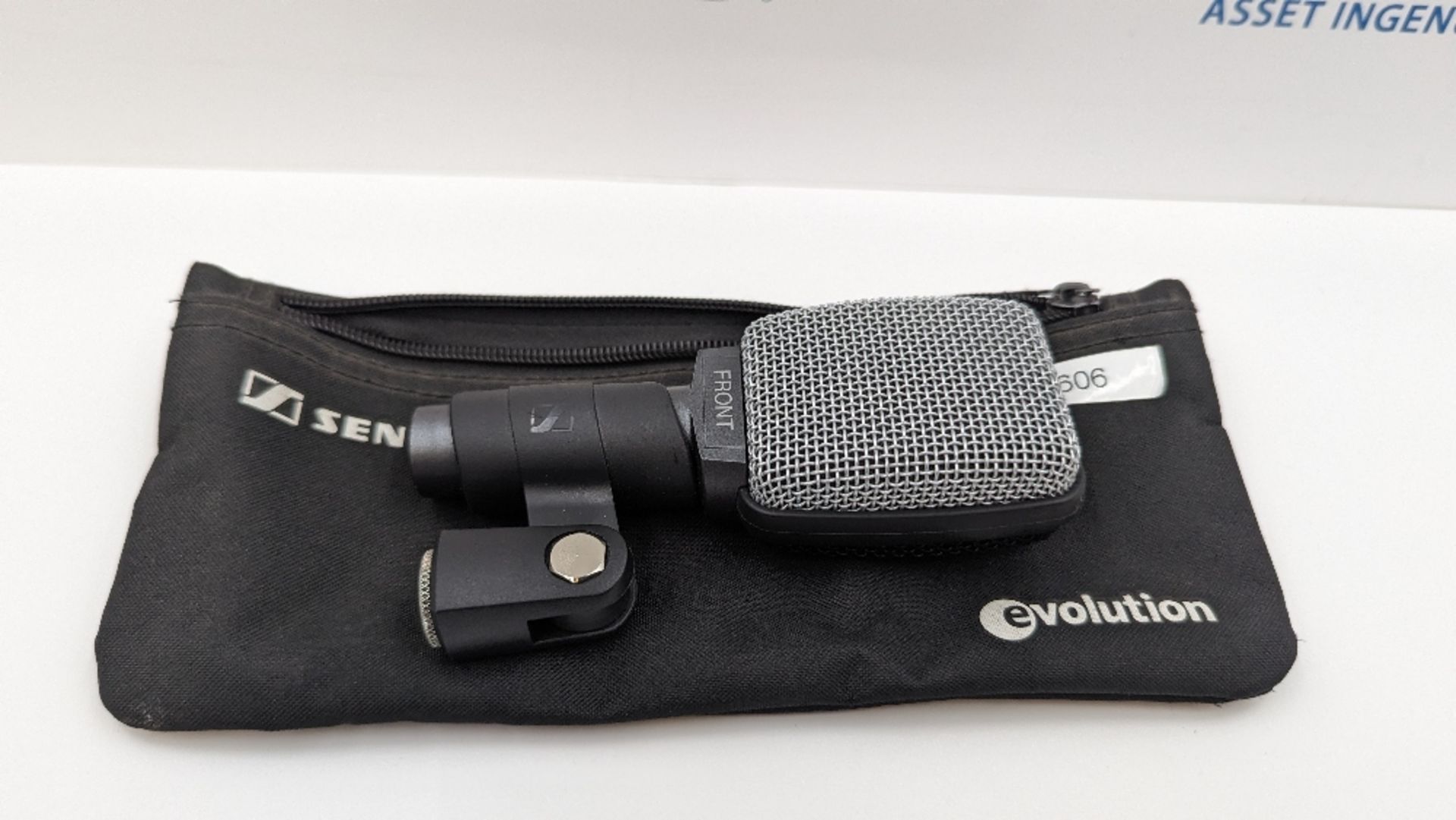 Sennheiser E606 Instrument Microphone - Image 3 of 3