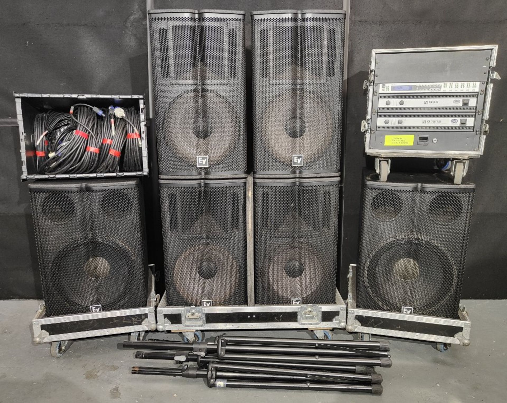 Electro-Voice PA Sound System - (4) TX1152 Speakers, (2) TX1181 Subs & Associated Equipment - Bild 2 aus 14