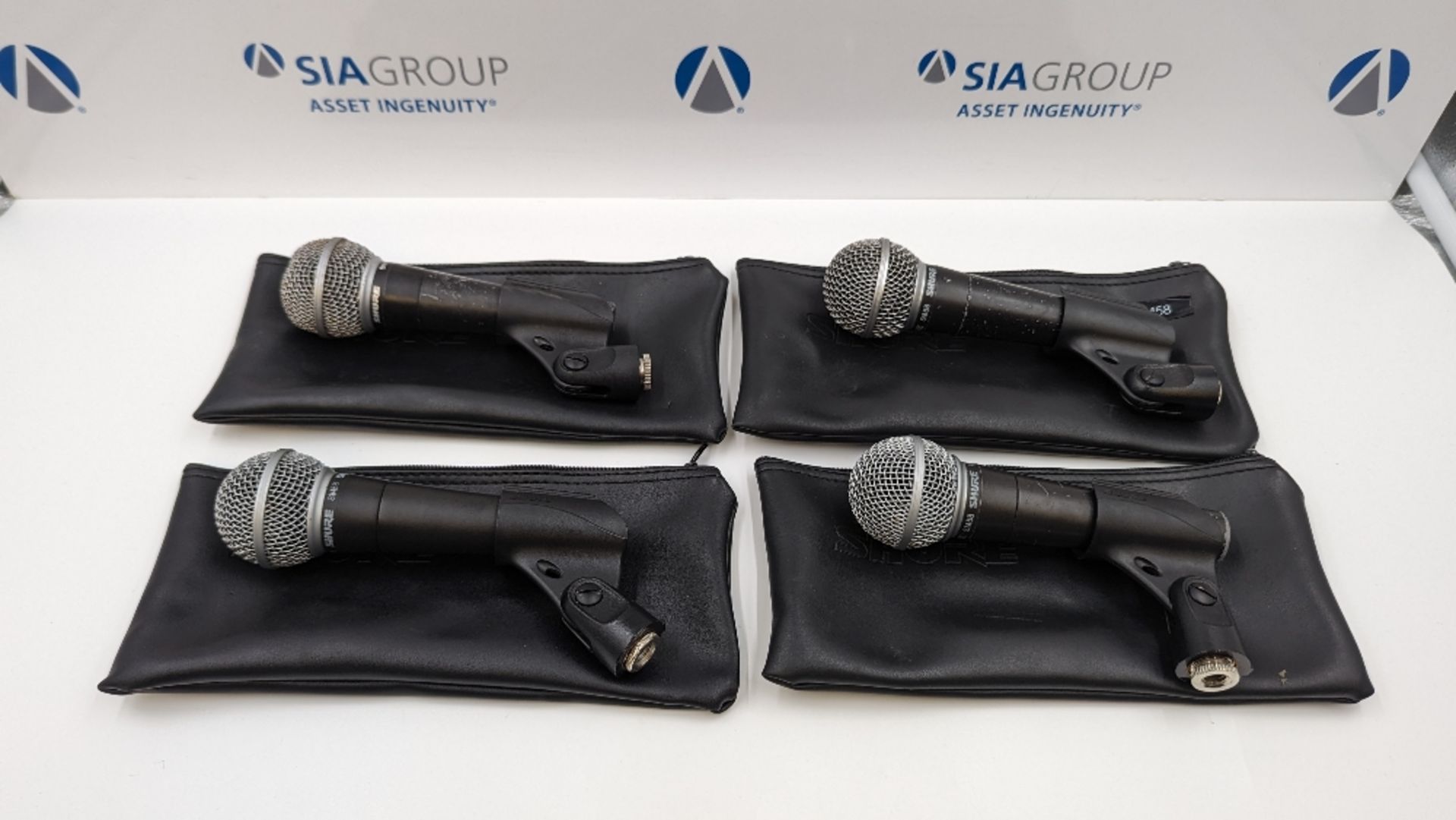 (4) Shure SM58 Dynamic Vocal Microphones with Clips - Image 3 of 3