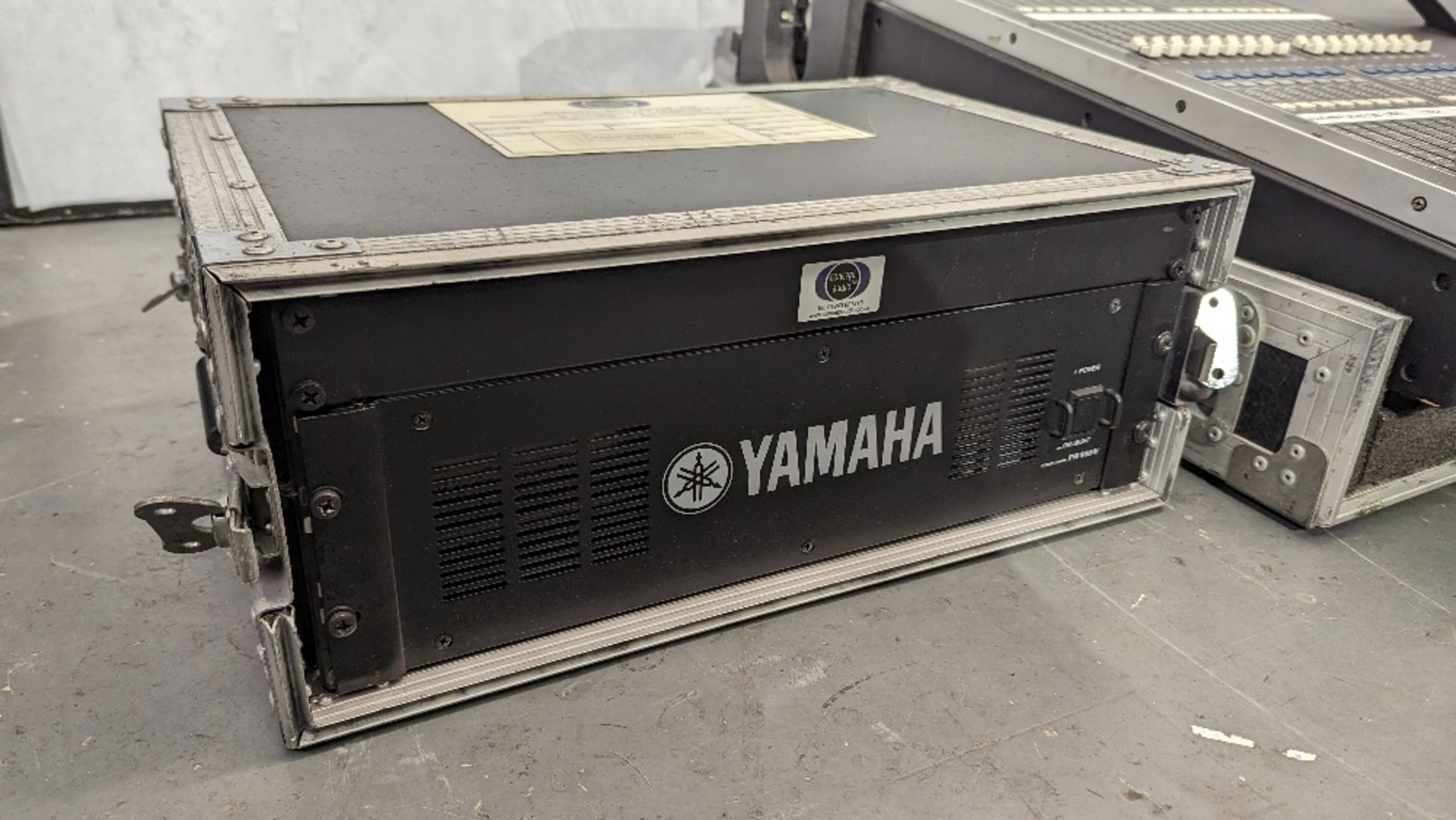 Yamaha M7CL Digital Mixing Desk Console & (2) Yamaha PW800W Power Supply's - Image 9 of 16