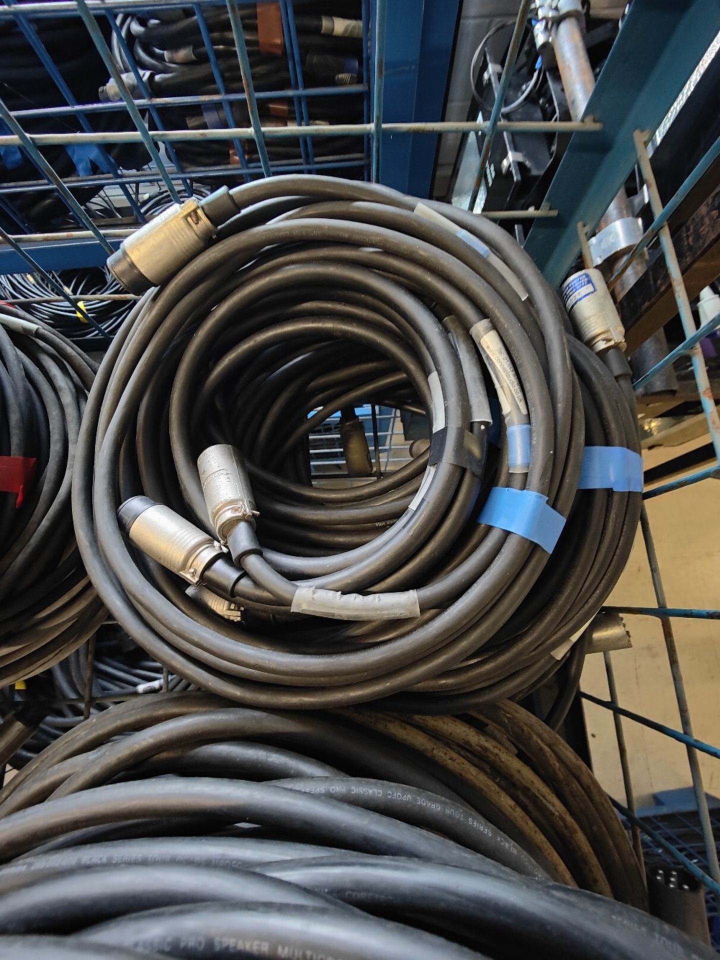 Quantity of 6 Pin Audio Cables - Image 3 of 4