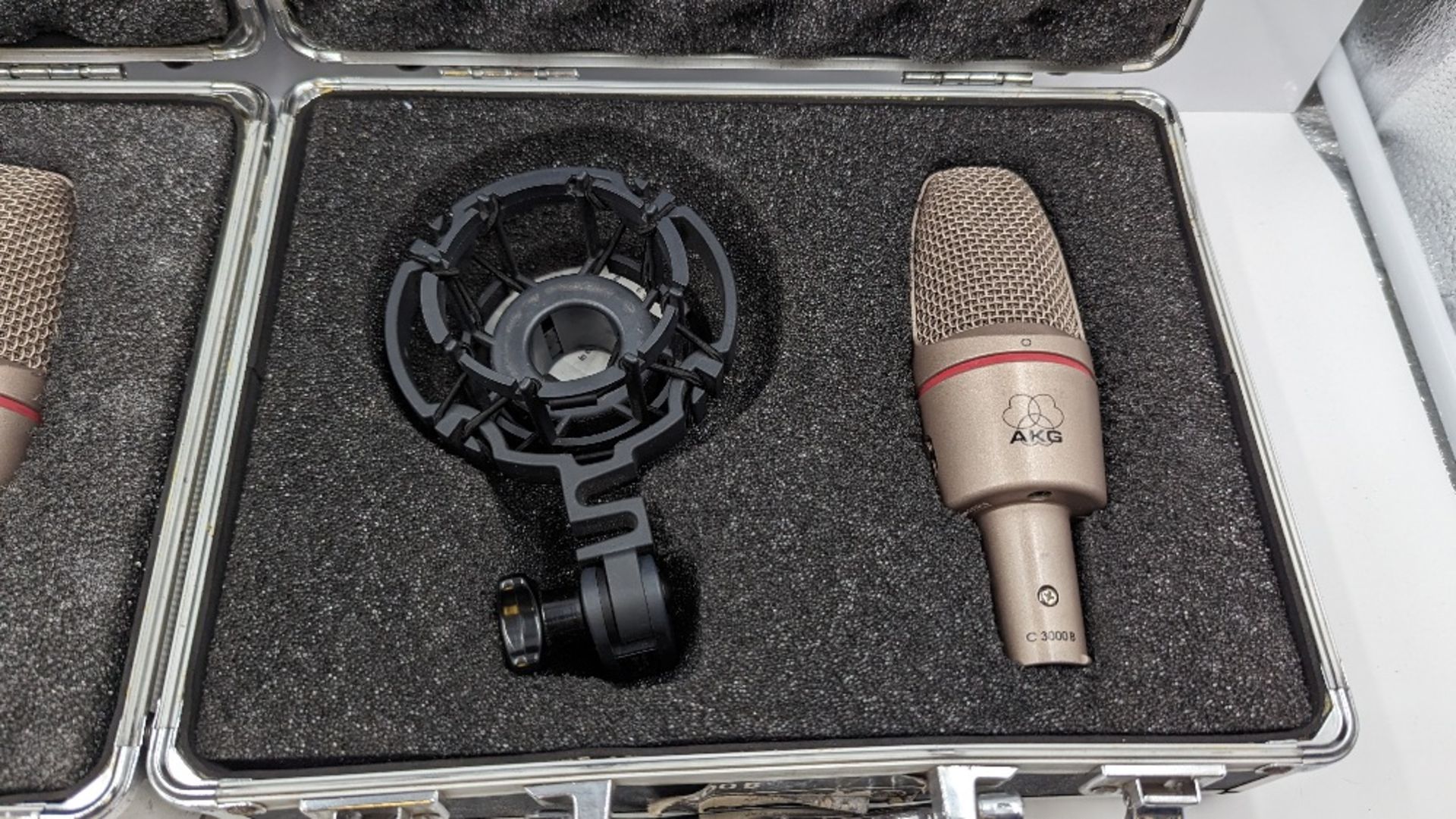 (2) AKG C3000B Condenser Microphones with (2) AKG H-85 Shockmounts - Image 3 of 5