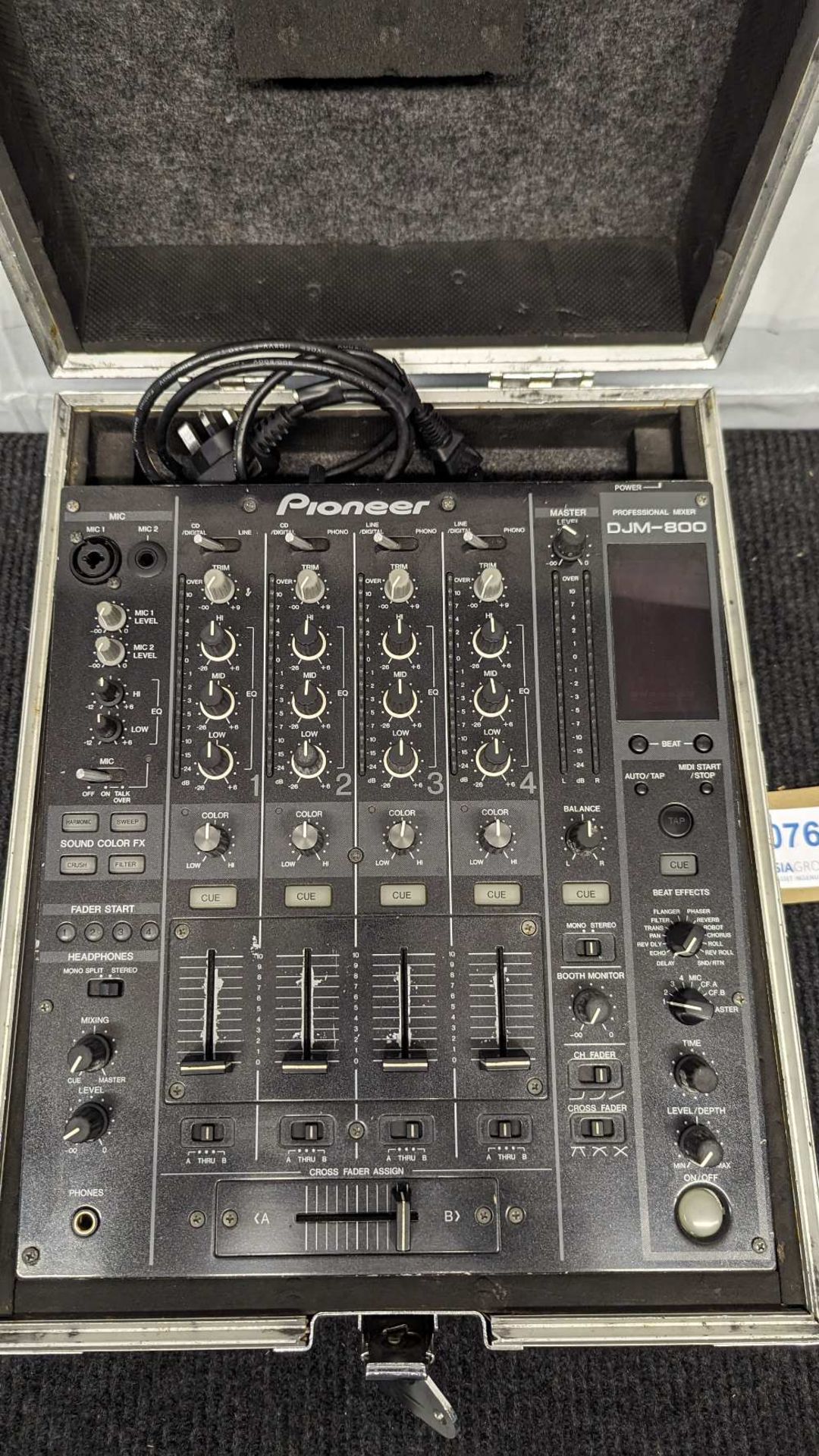 Pioneer DJM800 Mixer - Image 3 of 6