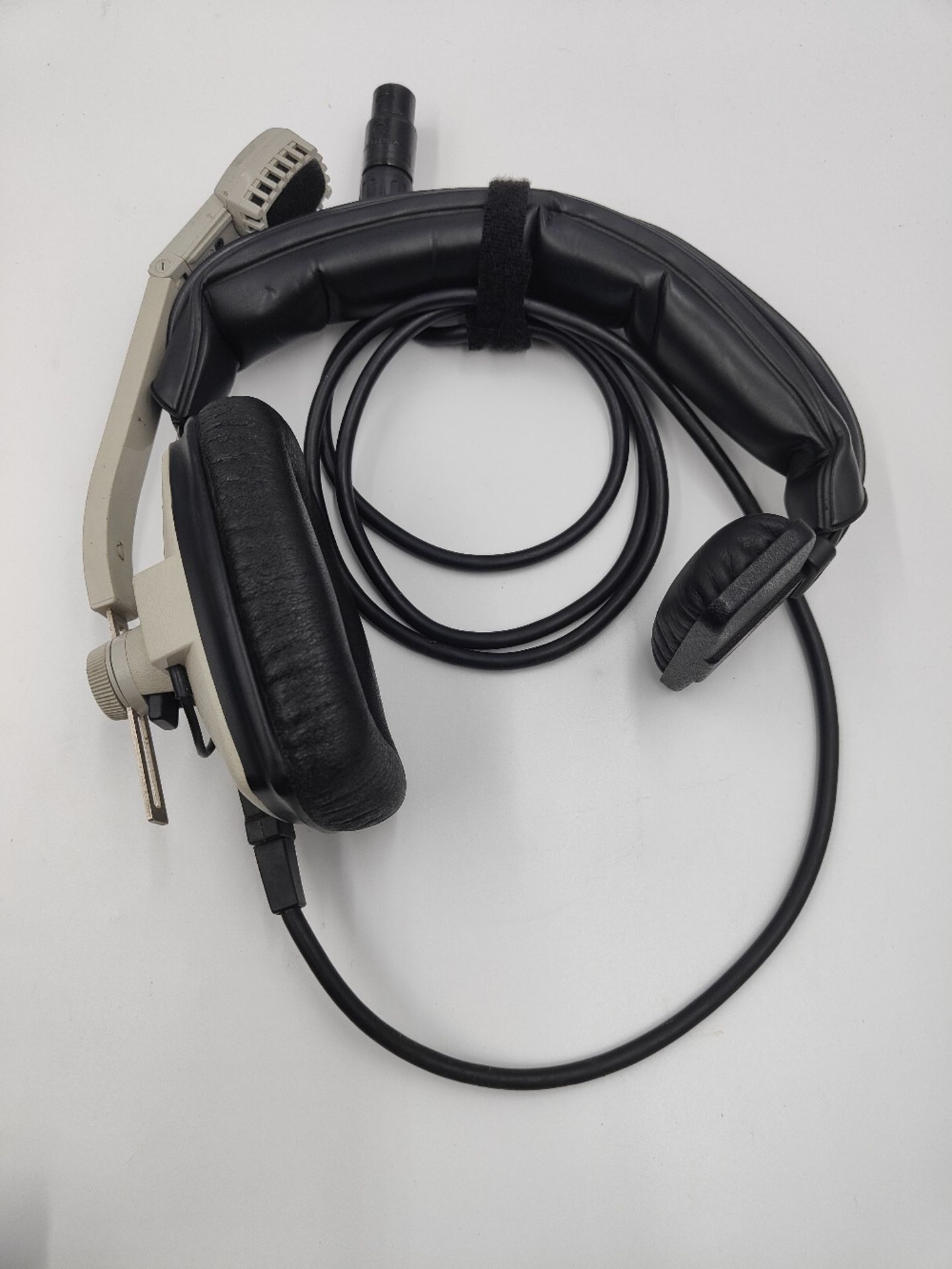 (5) Beyer Dynamic DT108 Comms Headsets - Image 2 of 3