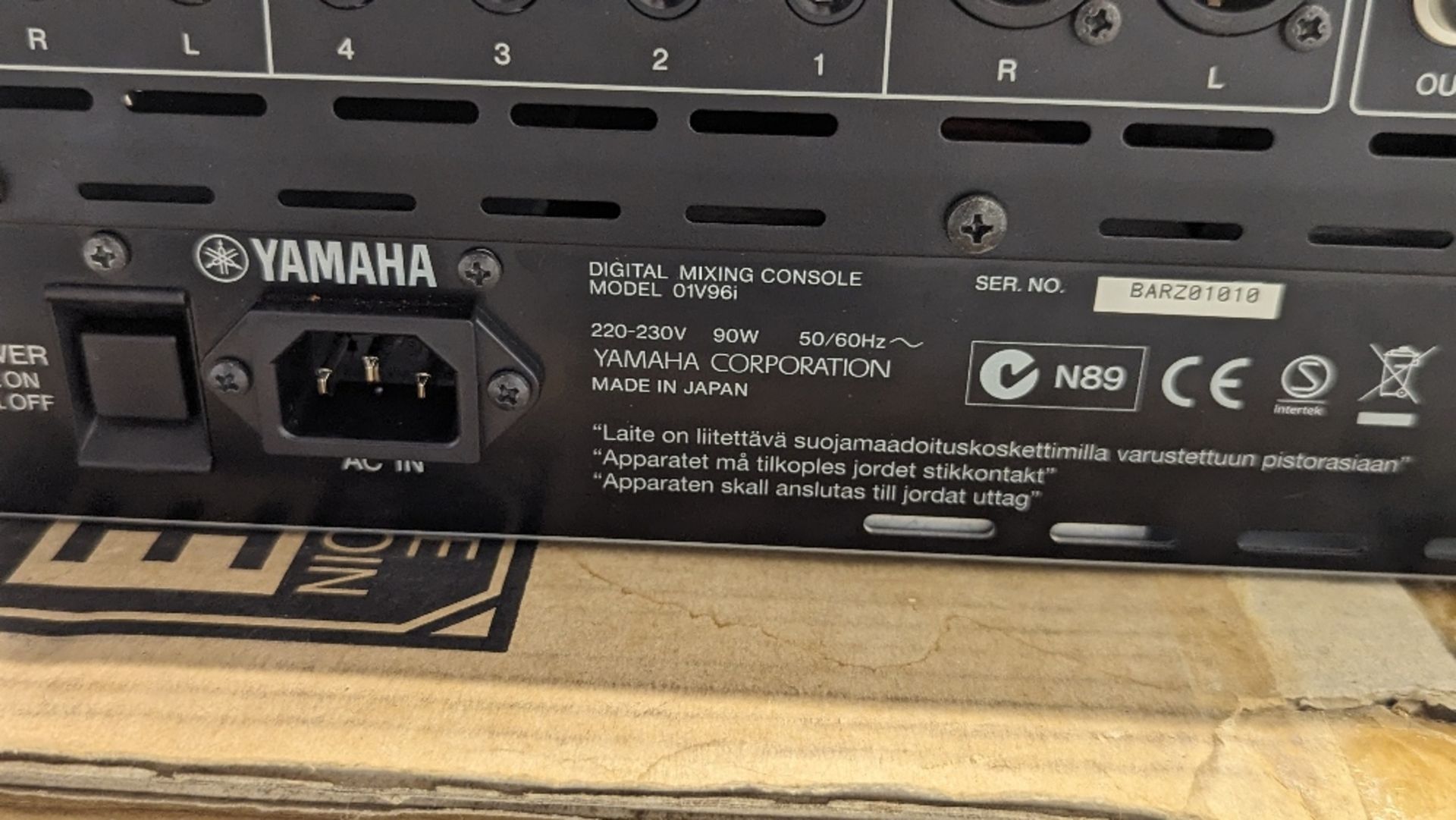 Yamaha 01V96i Digital Mixing Desk Console - Image 4 of 4