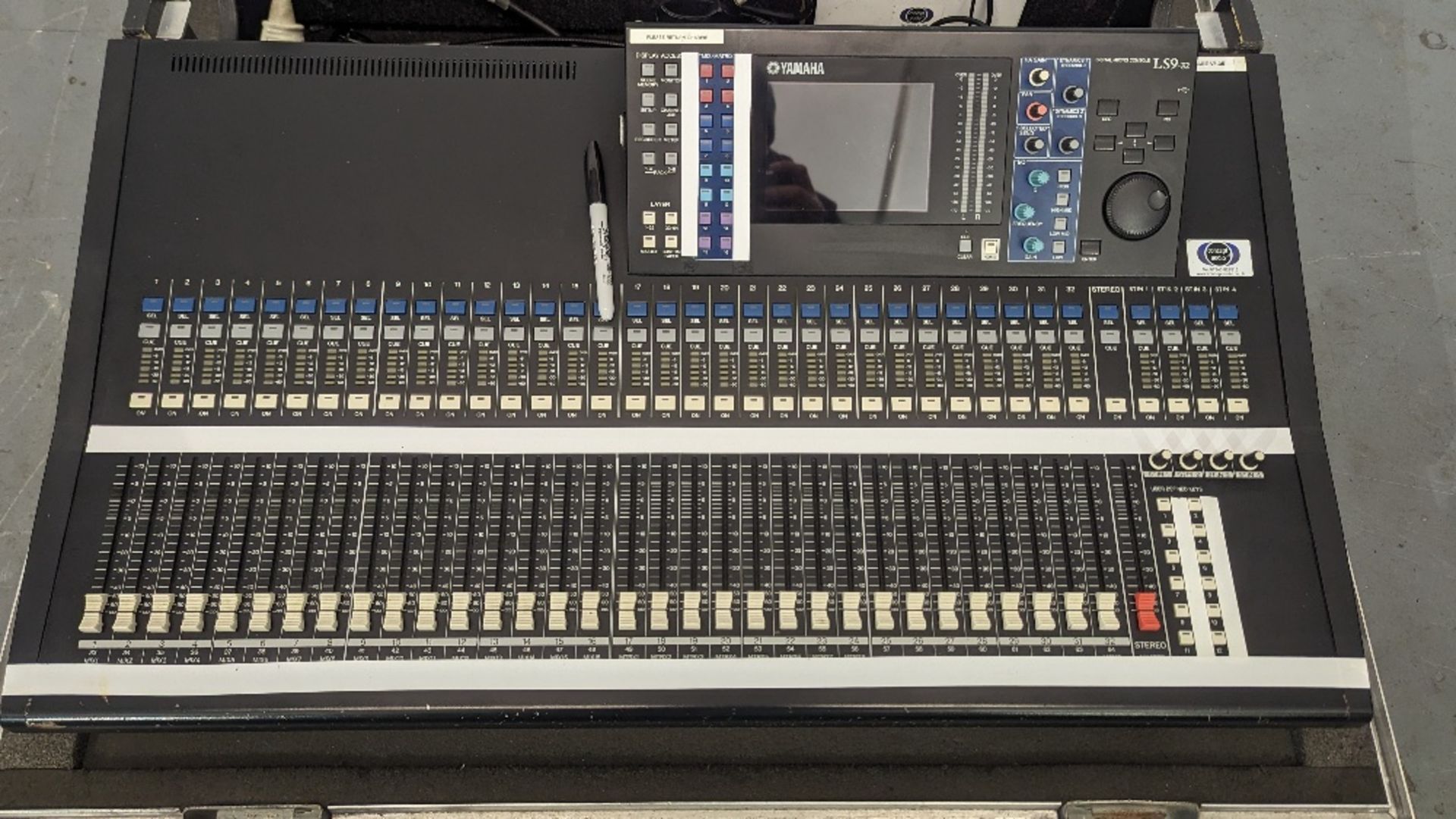 Yamaha LS9-32 Digital Mixing Desk Console - Bild 2 aus 7