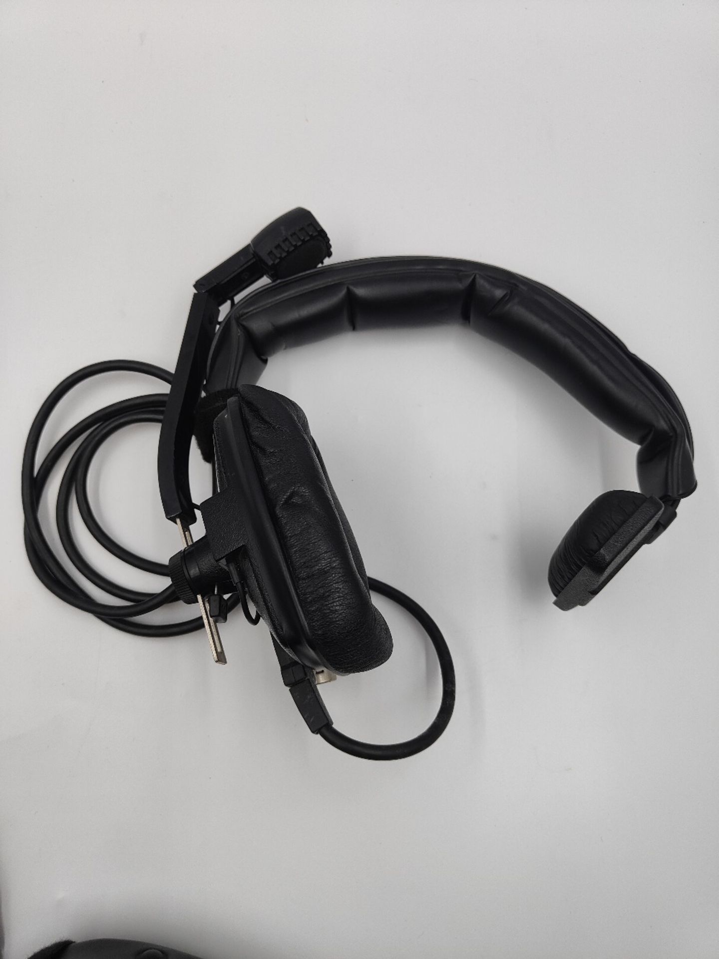 (5) Beyer Dynamic DT108 Comms Headsets - Image 3 of 3