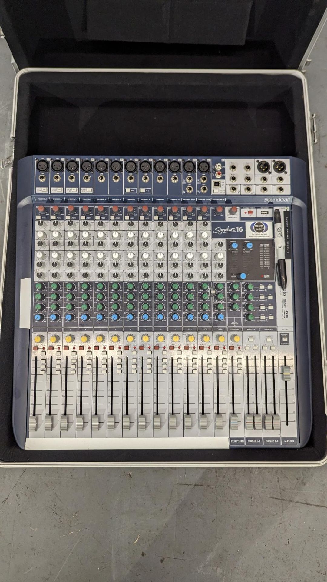 Soundcraft Signature 16 Analogue Mixing Desk Console - Image 2 of 4