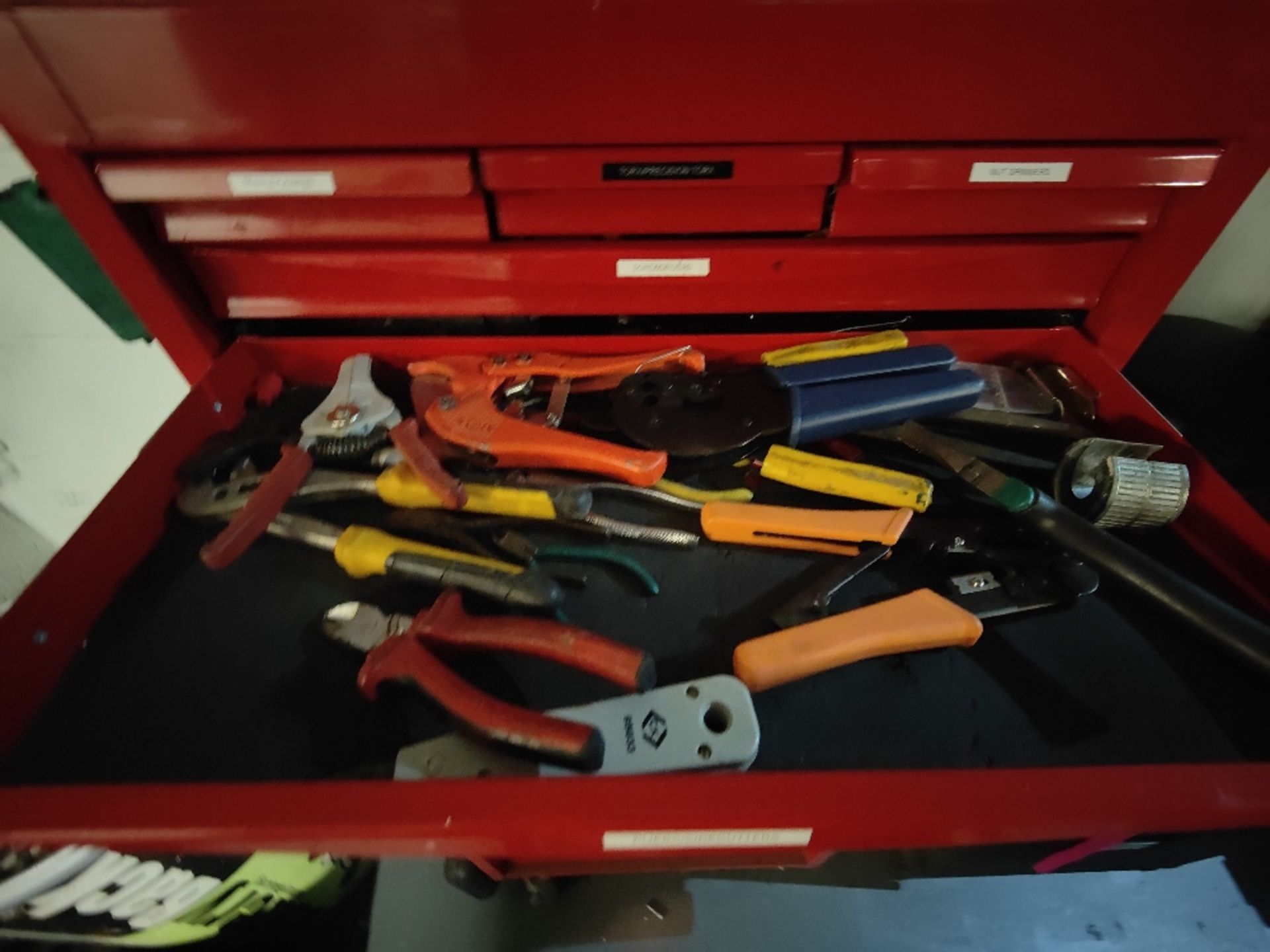 Teng Tools Mobile Tool Chest with Tooling - Image 3 of 4