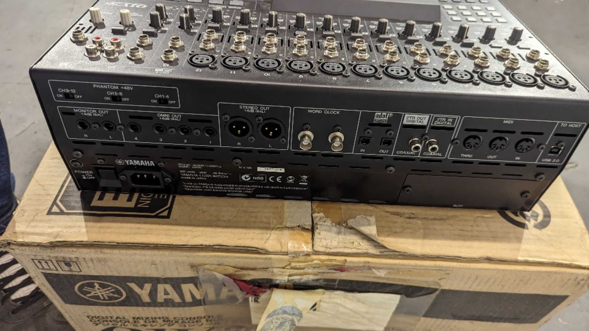 Yamaha 01V96i Digital Mixing Desk Console - Image 3 of 4