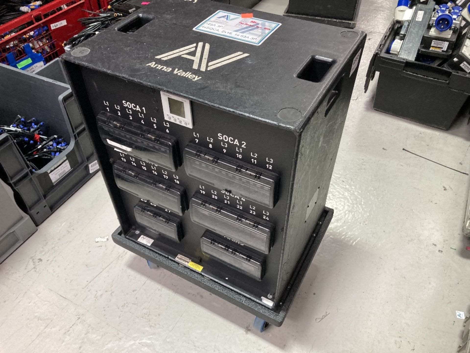 63amp Power Distribution Unit With (2) Mobile Mountable Trolley - Image 3 of 10