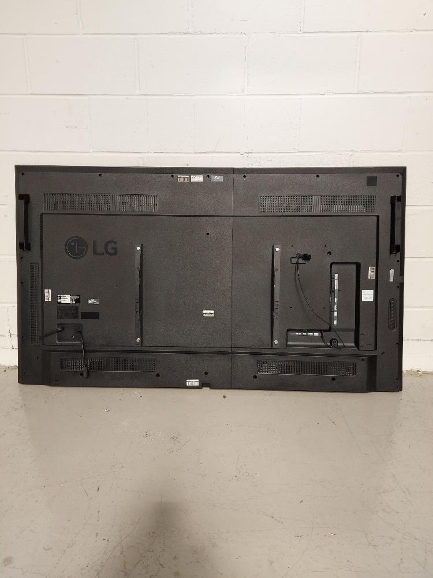 LG 75UH5E-B 75'' Display - Image 3 of 6