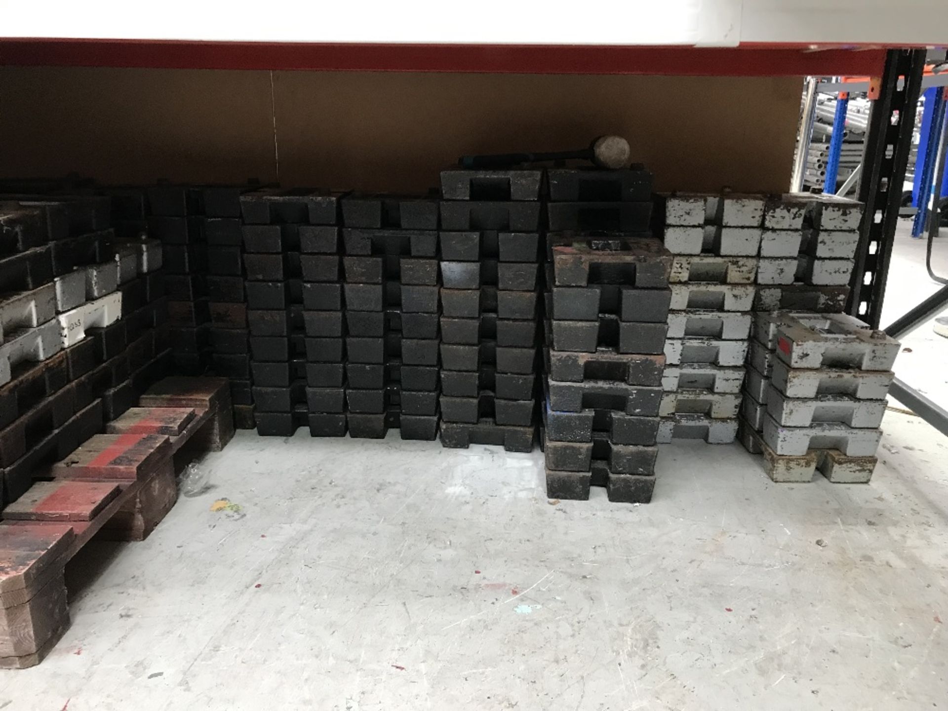 Large Quantity of Various Stage Weights - Image 2 of 4